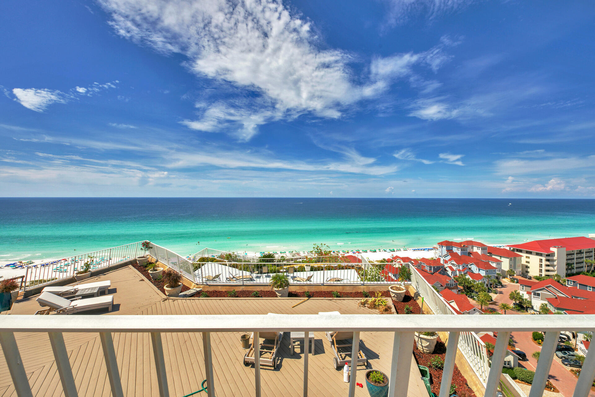 EDGEWATER BEACH CONDO PH 1 - Residential