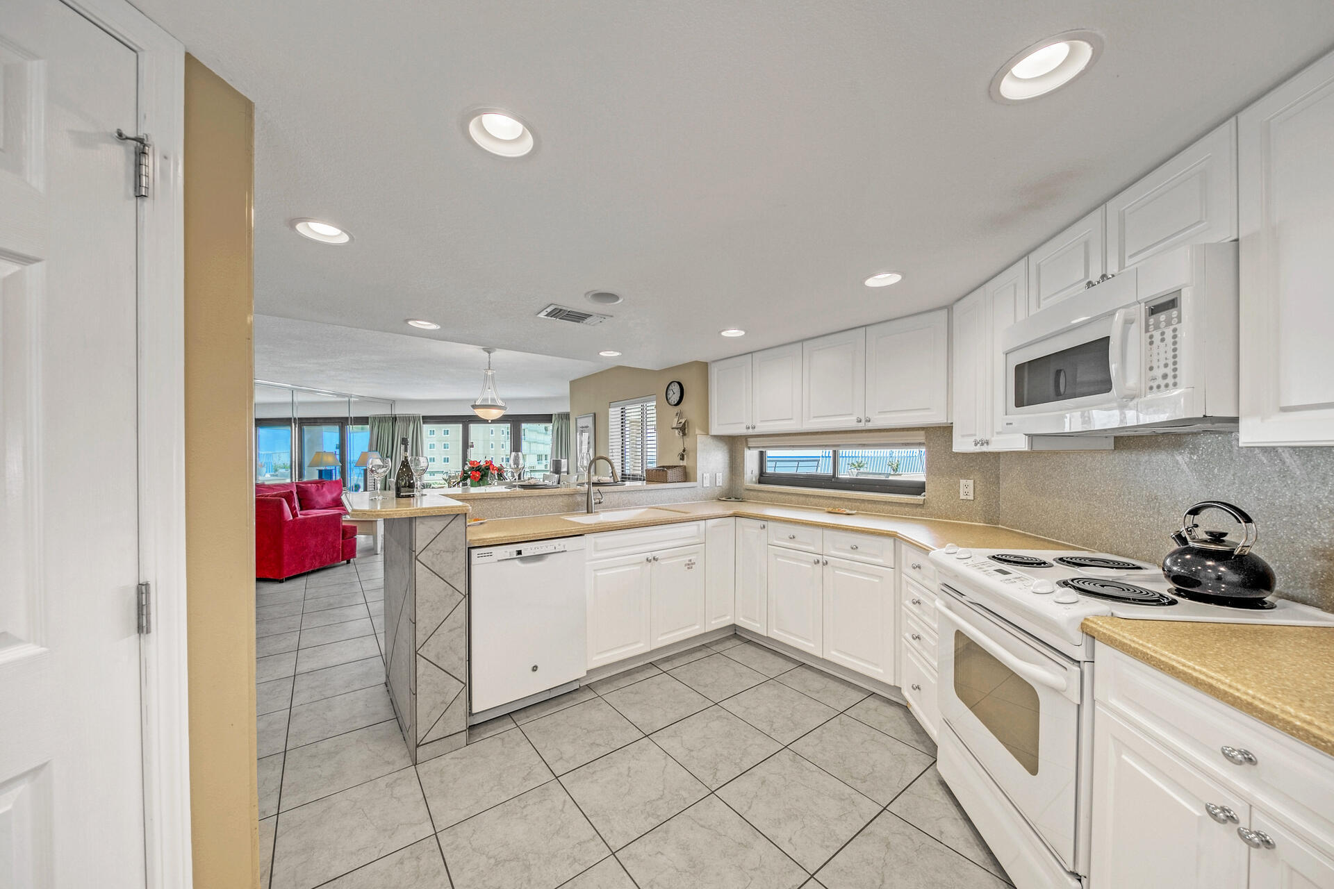 EDGEWATER BEACH CONDO PH 1 - Residential