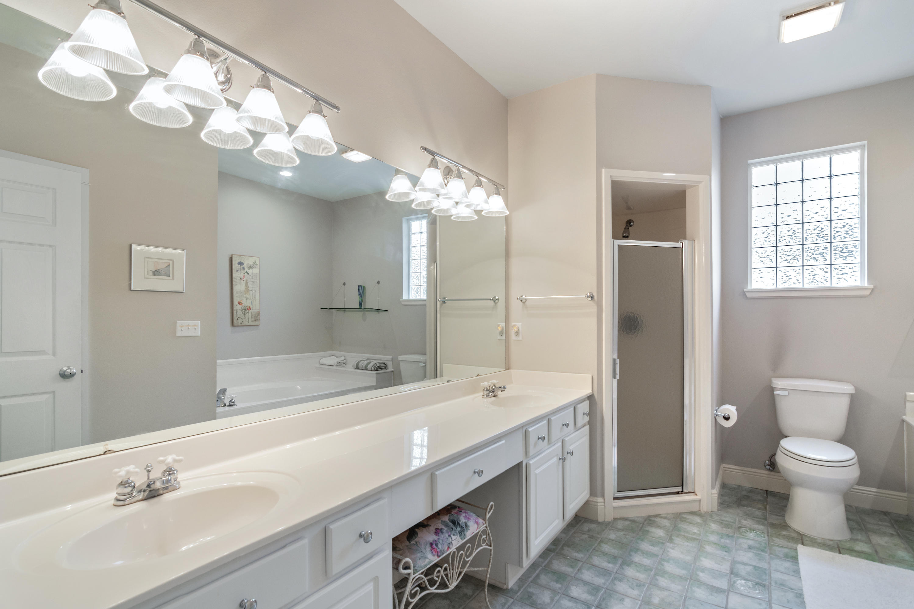 The Grove by the Sea - Residential