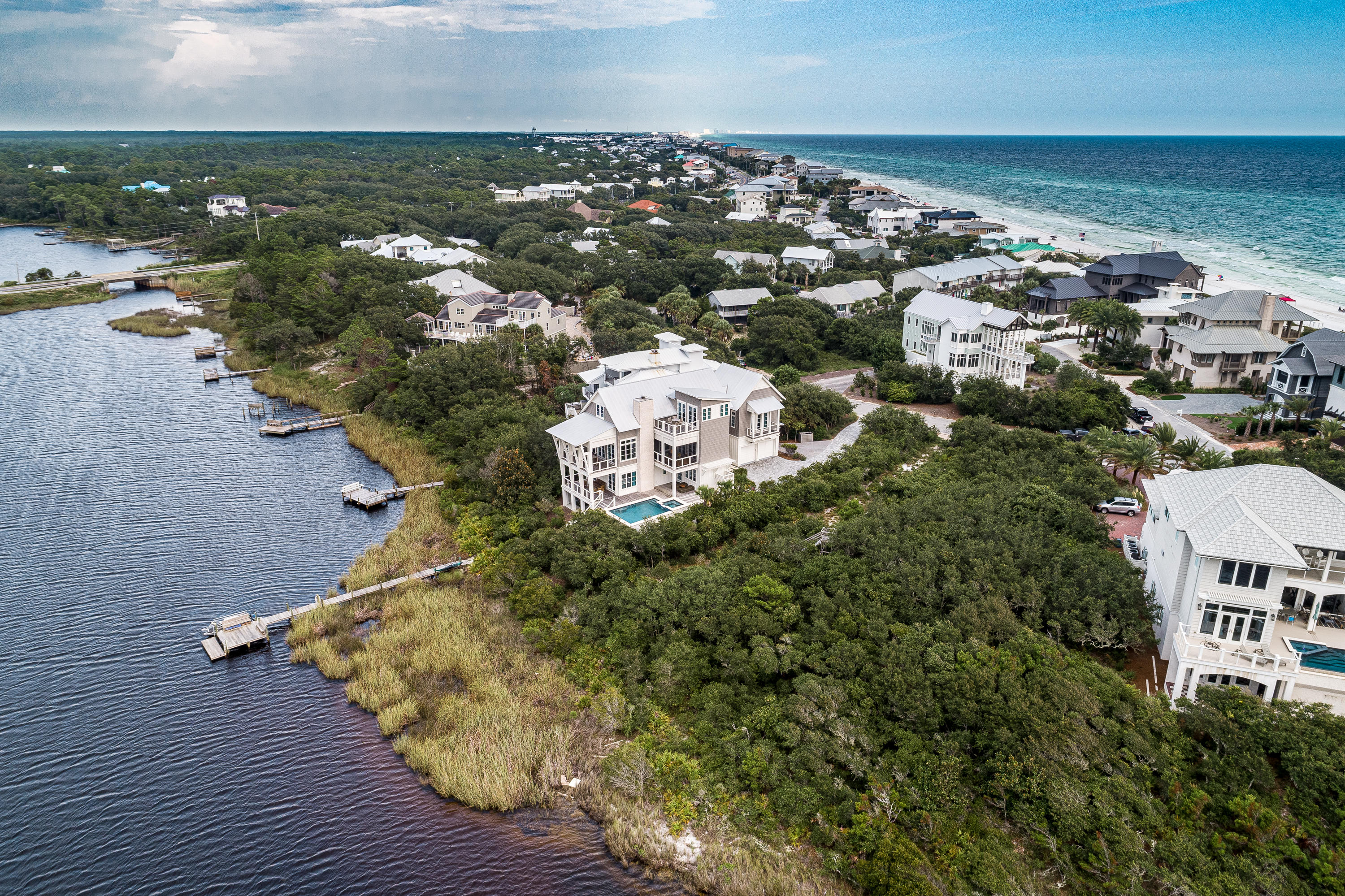 CAMP CREEK POINT - Residential