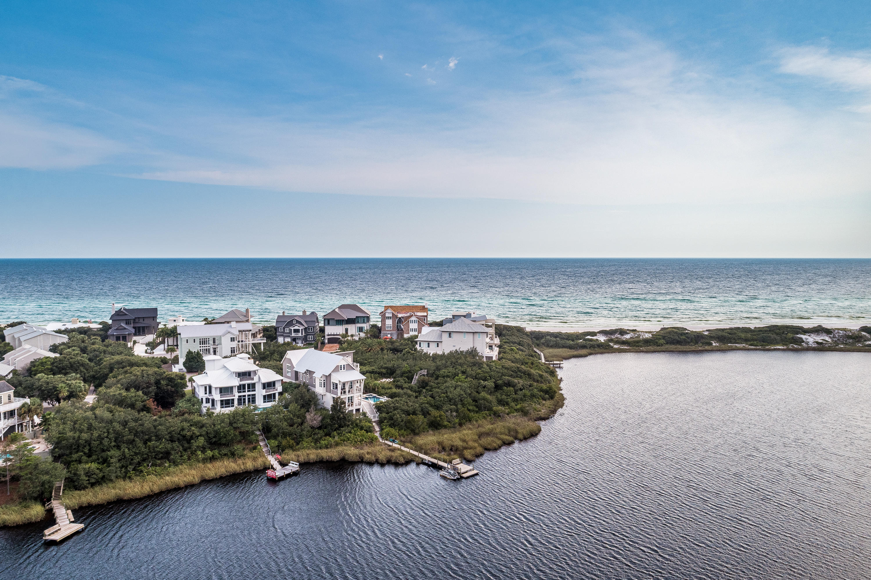 CAMP CREEK POINT - Residential