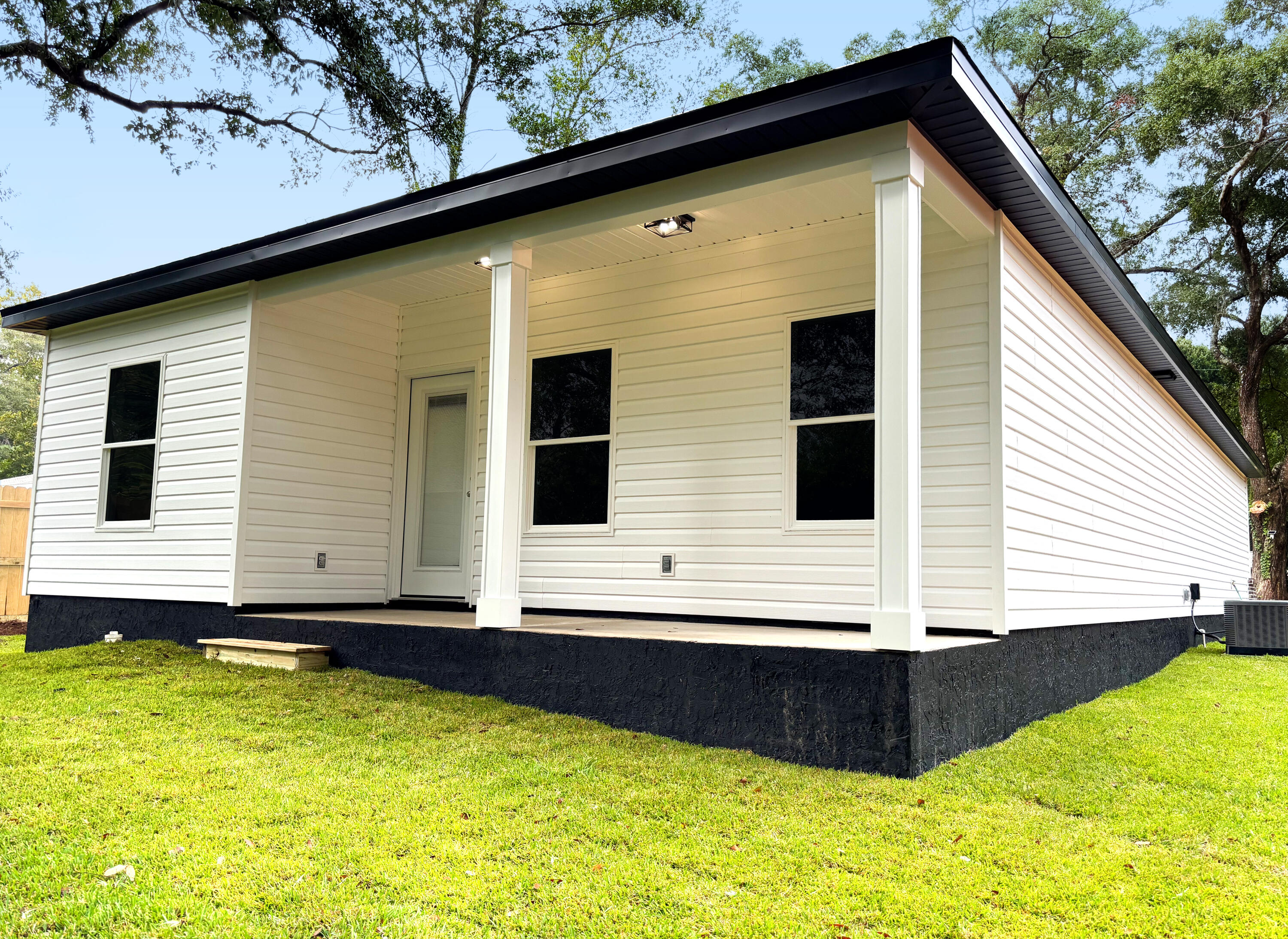 OAKDALE MINI FARMS RESUB BLK 18 - Residential