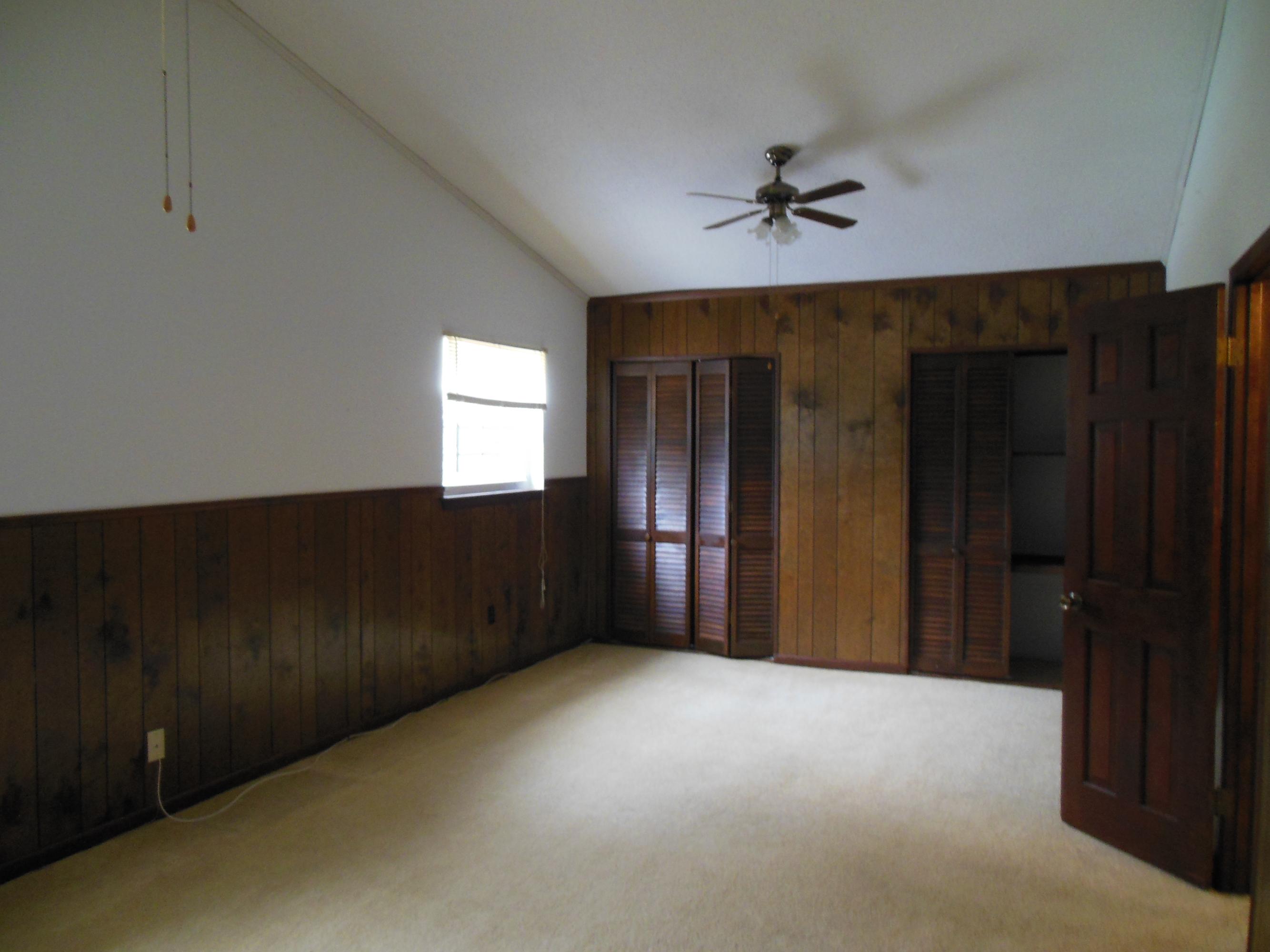 Country Club Estates - Residential