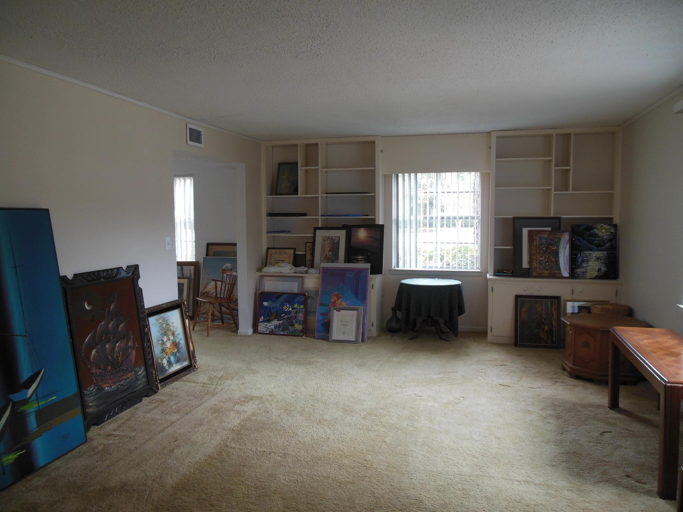 Country Club Estates - Residential