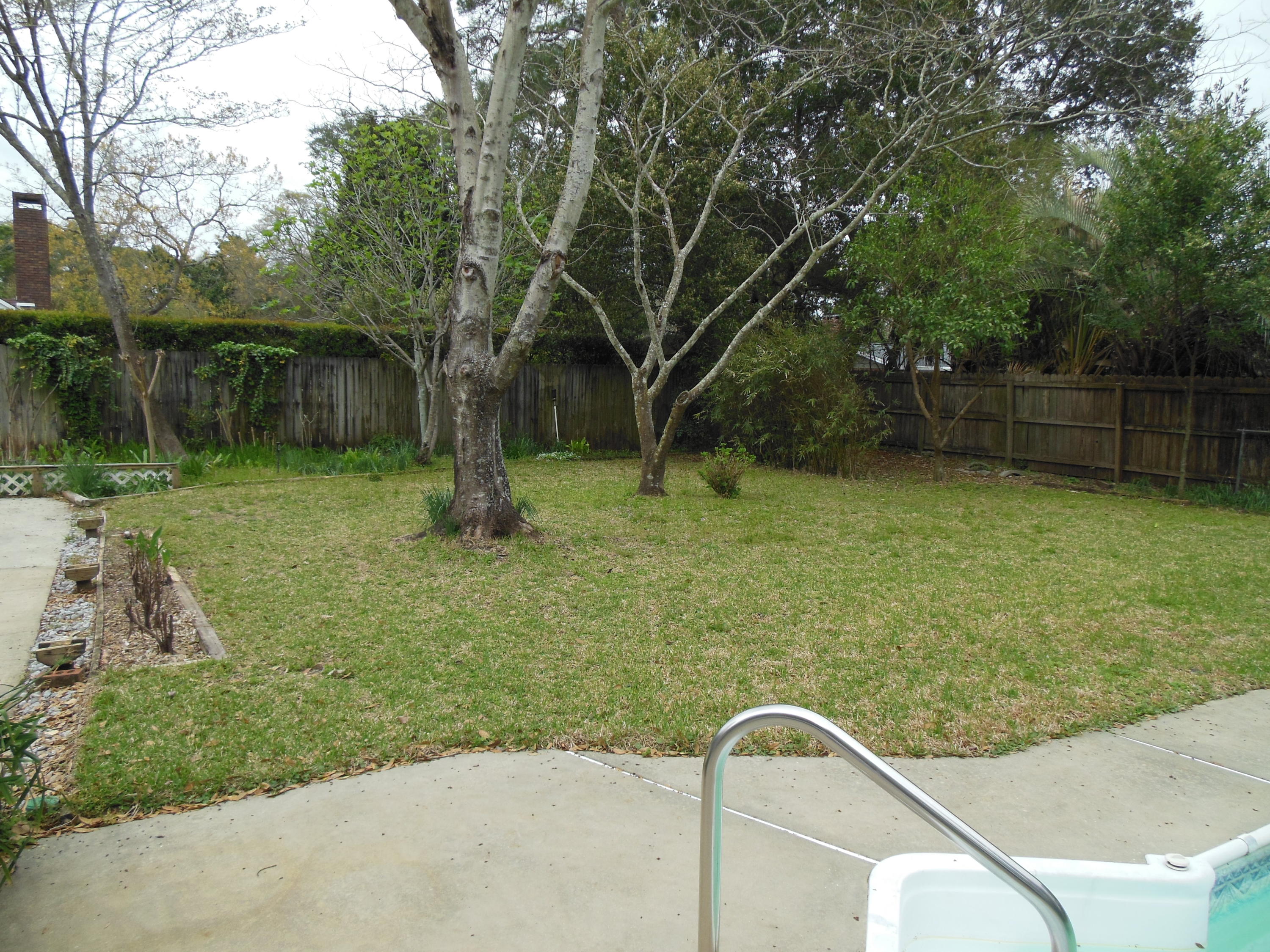 Country Club Estates - Residential