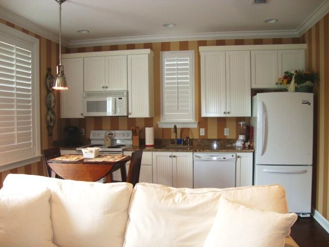 PRESTWICK PLACE - Residential