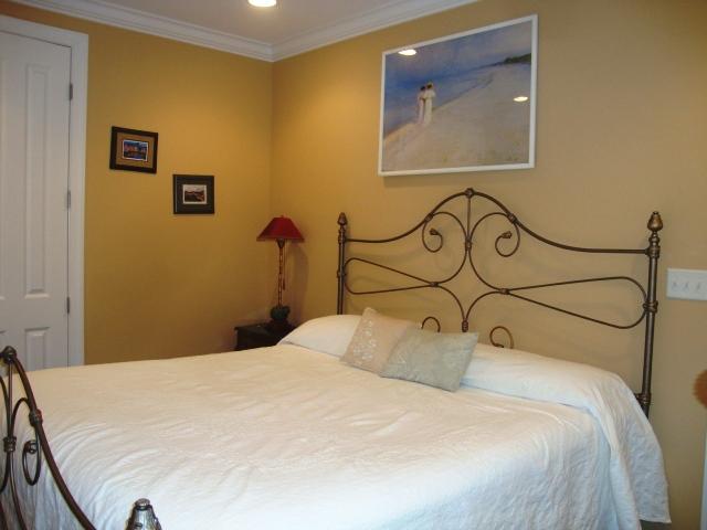 PRESTWICK PLACE - Residential