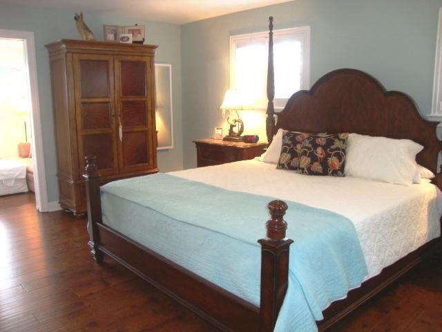 PRESTWICK PLACE - Residential