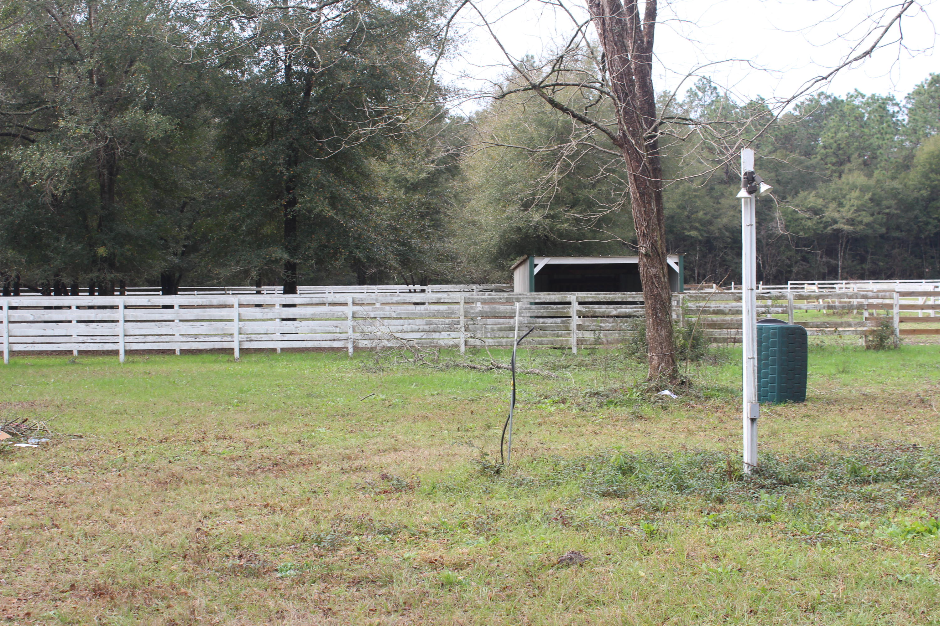 METES & BOOUNDS - Residential