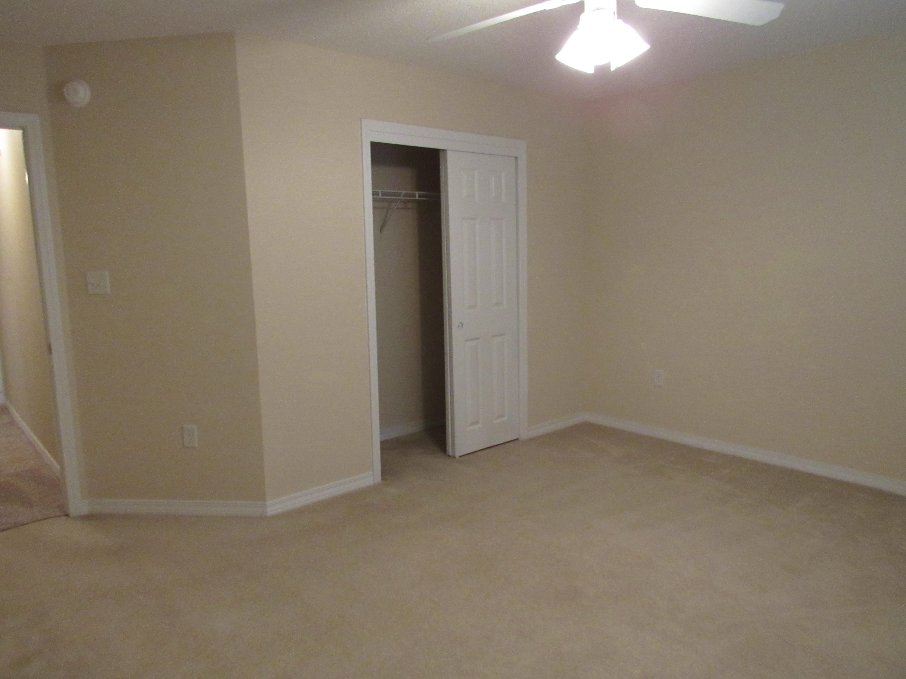 BROOKE ESTATES PH I - Residential