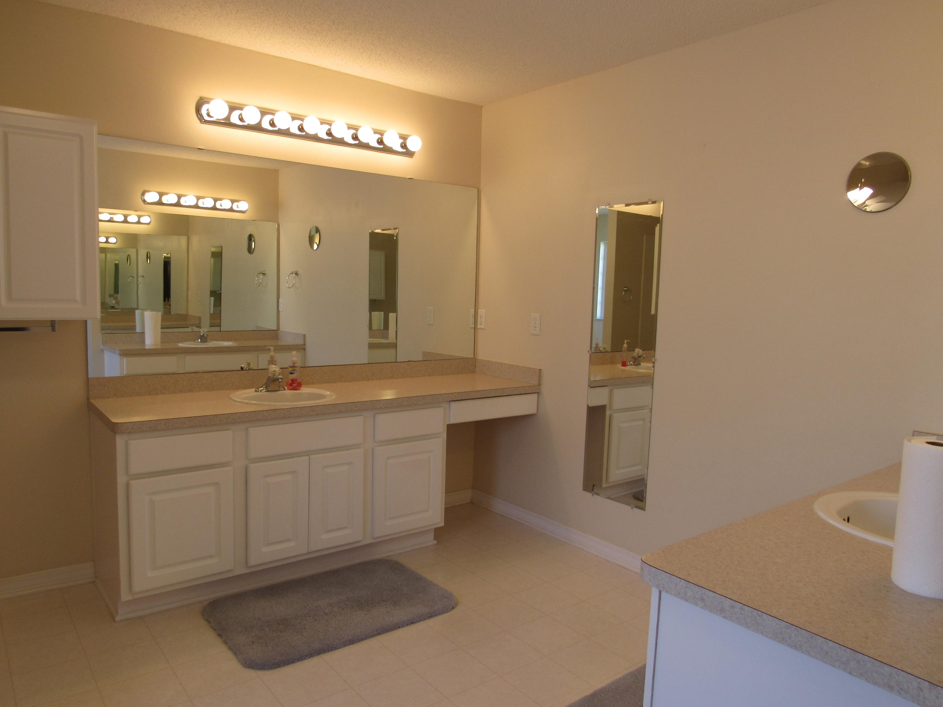 BROOKE ESTATES PH I - Residential