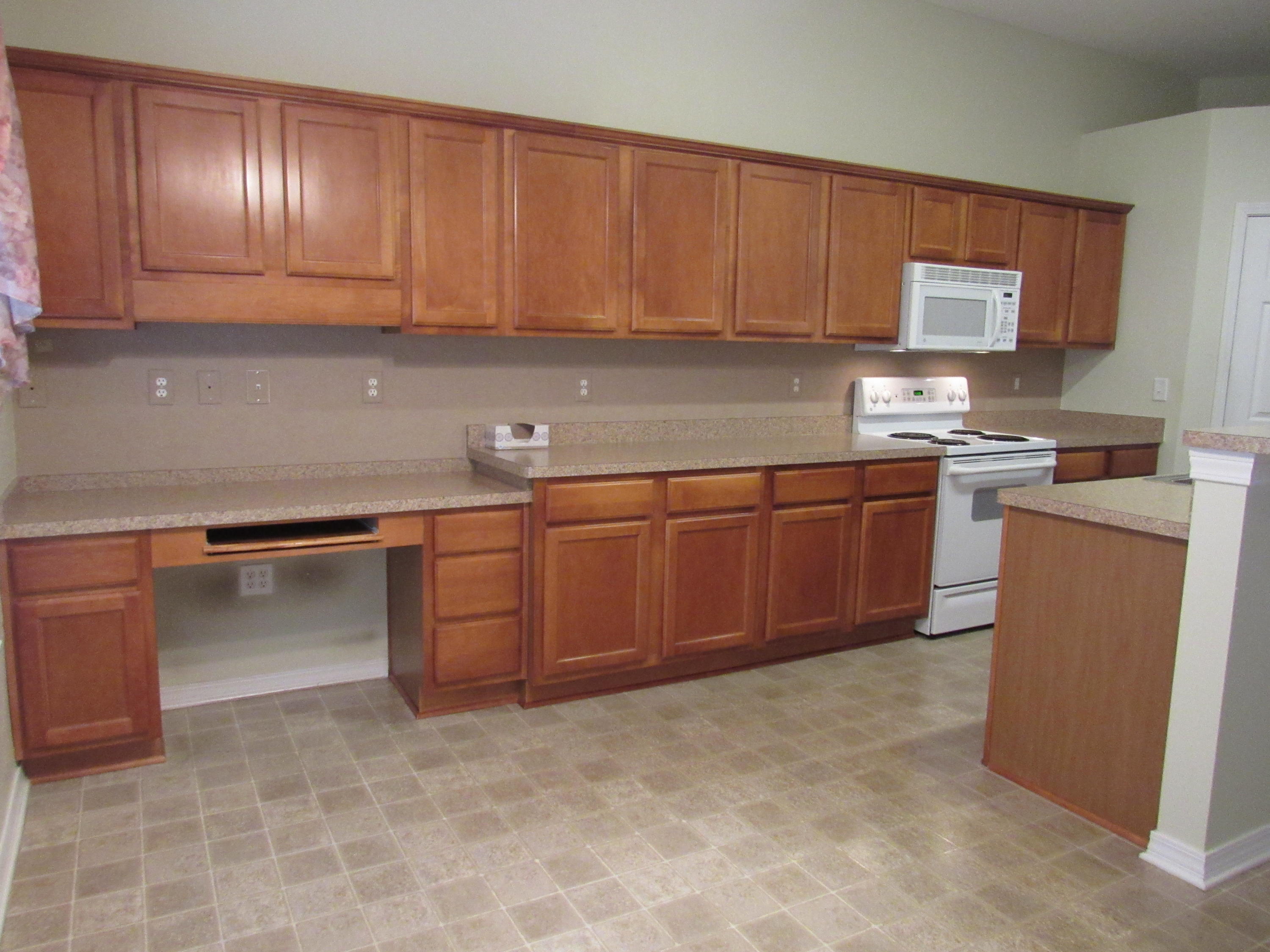 BROOKE ESTATES PH I - Residential