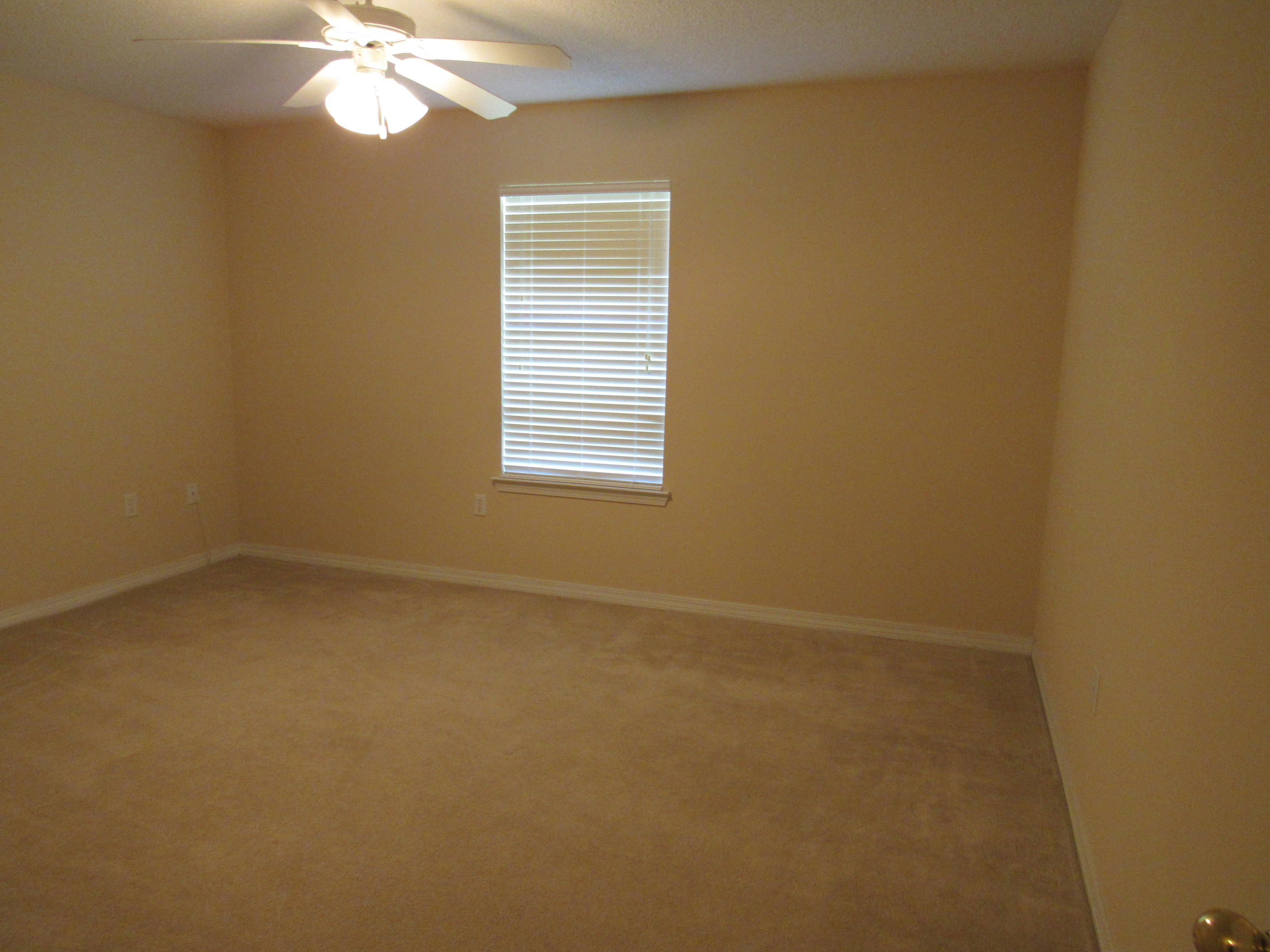 BROOKE ESTATES PH I - Residential