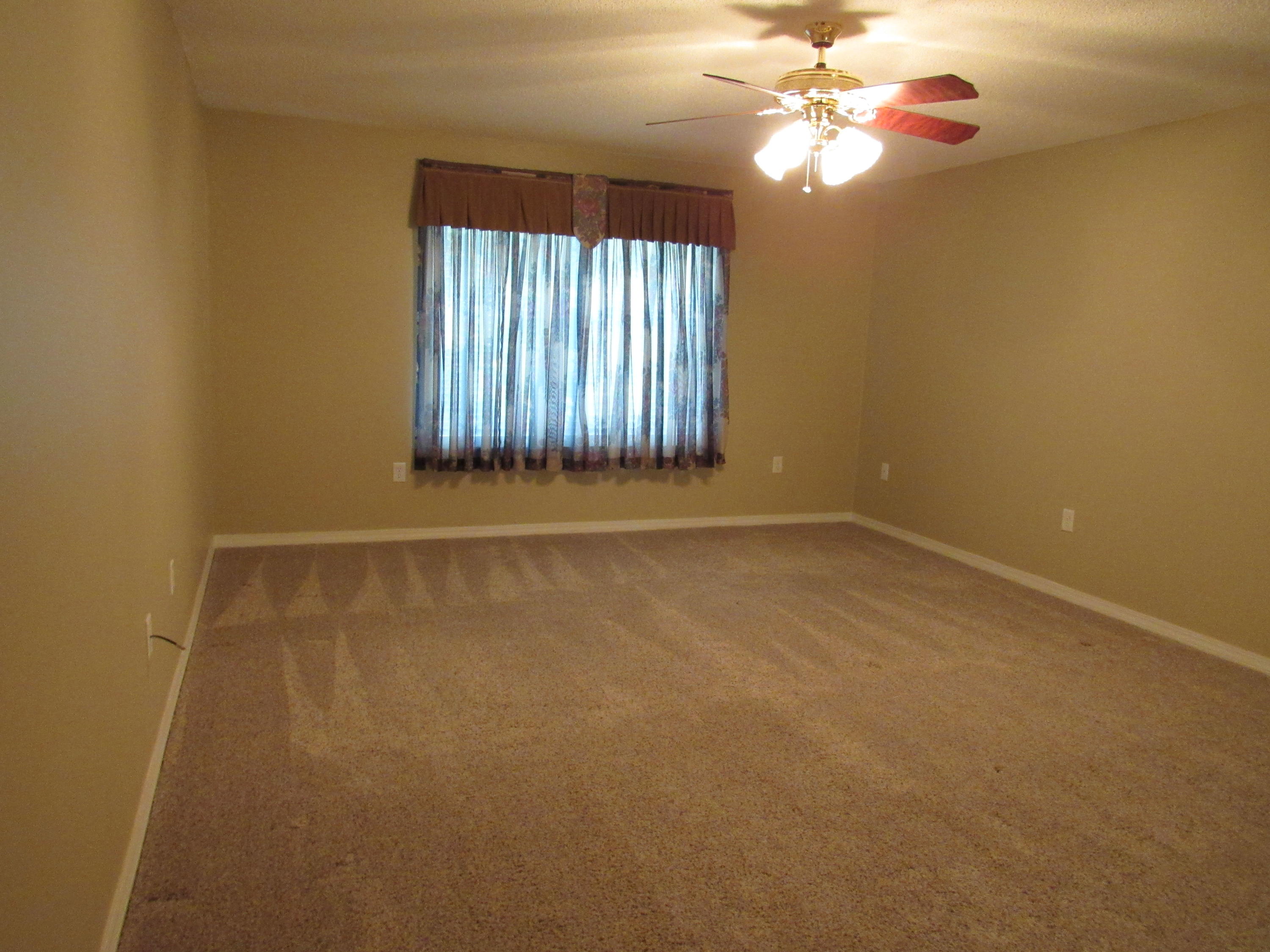 BROOKE ESTATES PH I - Residential