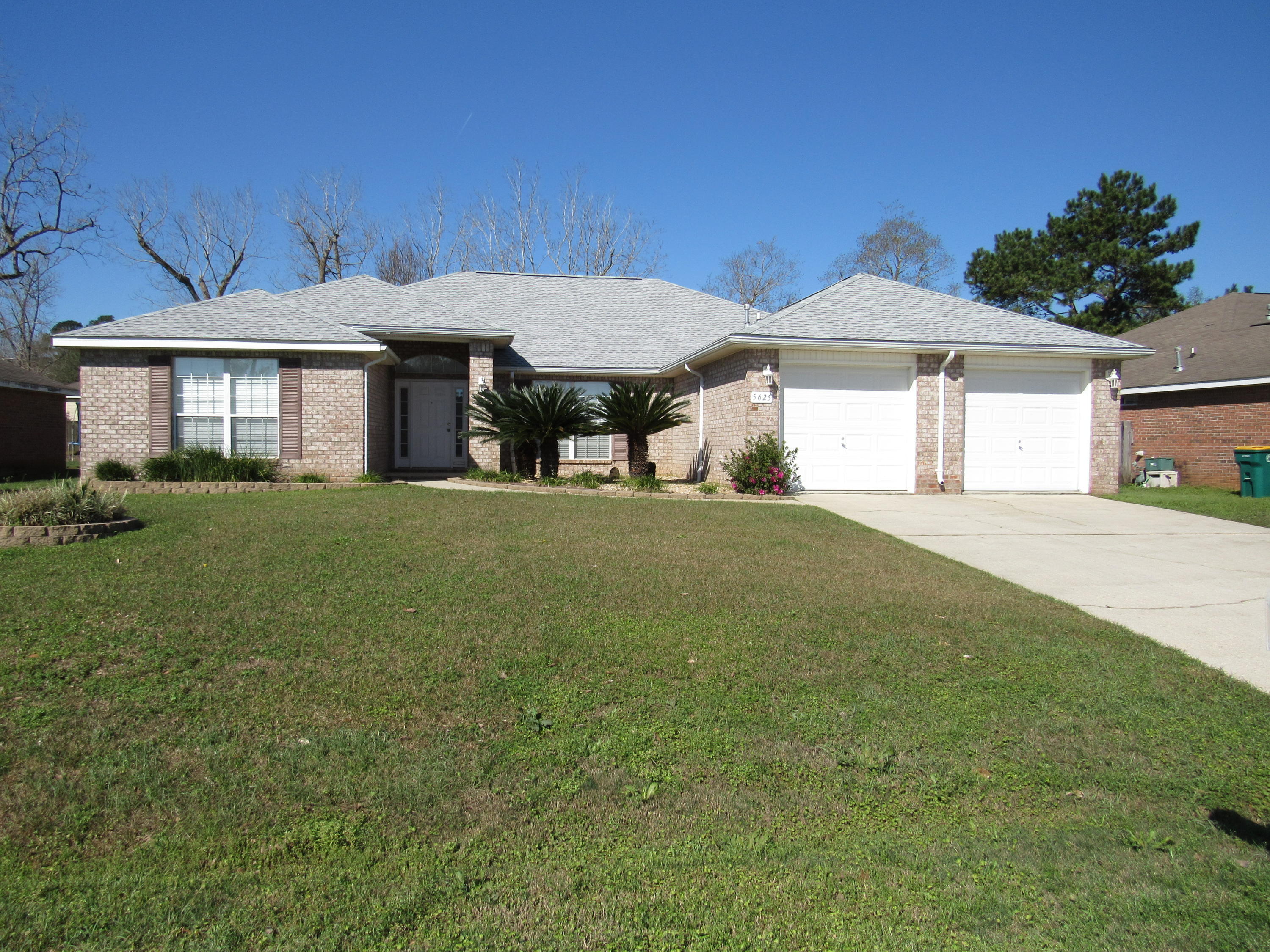 BROOKE ESTATES PH I - Residential