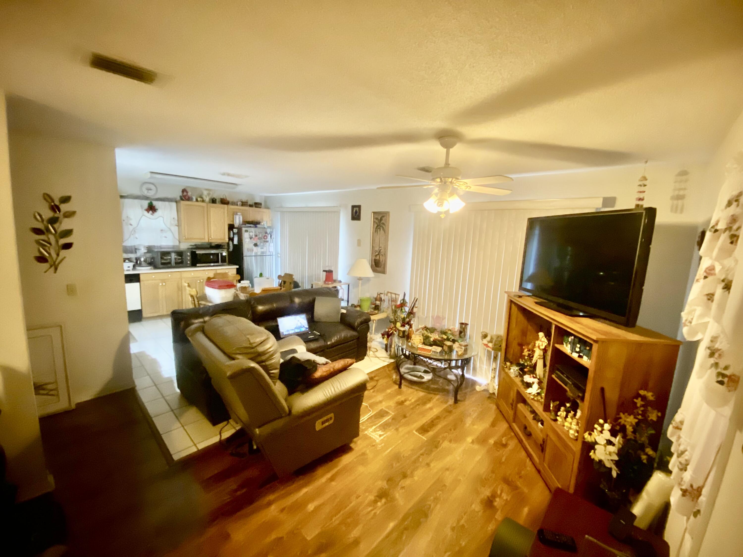 HOLLEY SHORES SUBDIVISION - Residential