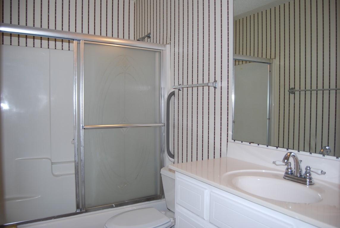 HOLLYROD II - Residential