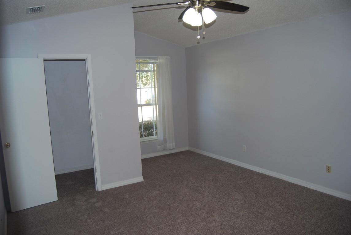 HOLLYROD II - Residential