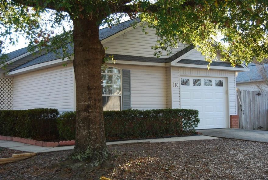 GREAT HOME LOCATED ON CORNER LOT JUST NORTH OF I10 IN CRESTVIEW. VERY OPEN FLOOR PLAN FEATURING 3 BEDROOMS AND 2 FULL BATHS, A GREAT ROOM, DINING AREA, KITCHEN INCLUDING ALL APPLIANCES, A COVERED BACK PORCH, A NEW STORAGE SHED AND A PRIVACY FENCED BACKYARD. SELLER HAD A NEW ROOF INSTALLED AND A NEW CENTRAL HEAT AND AIR SYSTEM. NEW CARPETING IN ALL BEDROOMS AND A LAMINATE FLOOR IN THE GREATROOM AND DINING AREA AND VINYL IN THE KITCHEN AND BOTH BATHROOMS. HOME SITS ON A CULL DE SAC STREET CLOSE TO HOSPITAL, SHOPPING AND DOCTORS. VACANT AND READY FOR IMMEDIATE OCCUPANCY.