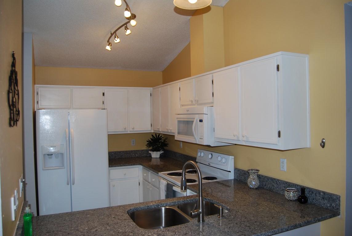 HOLLYROD II - Residential