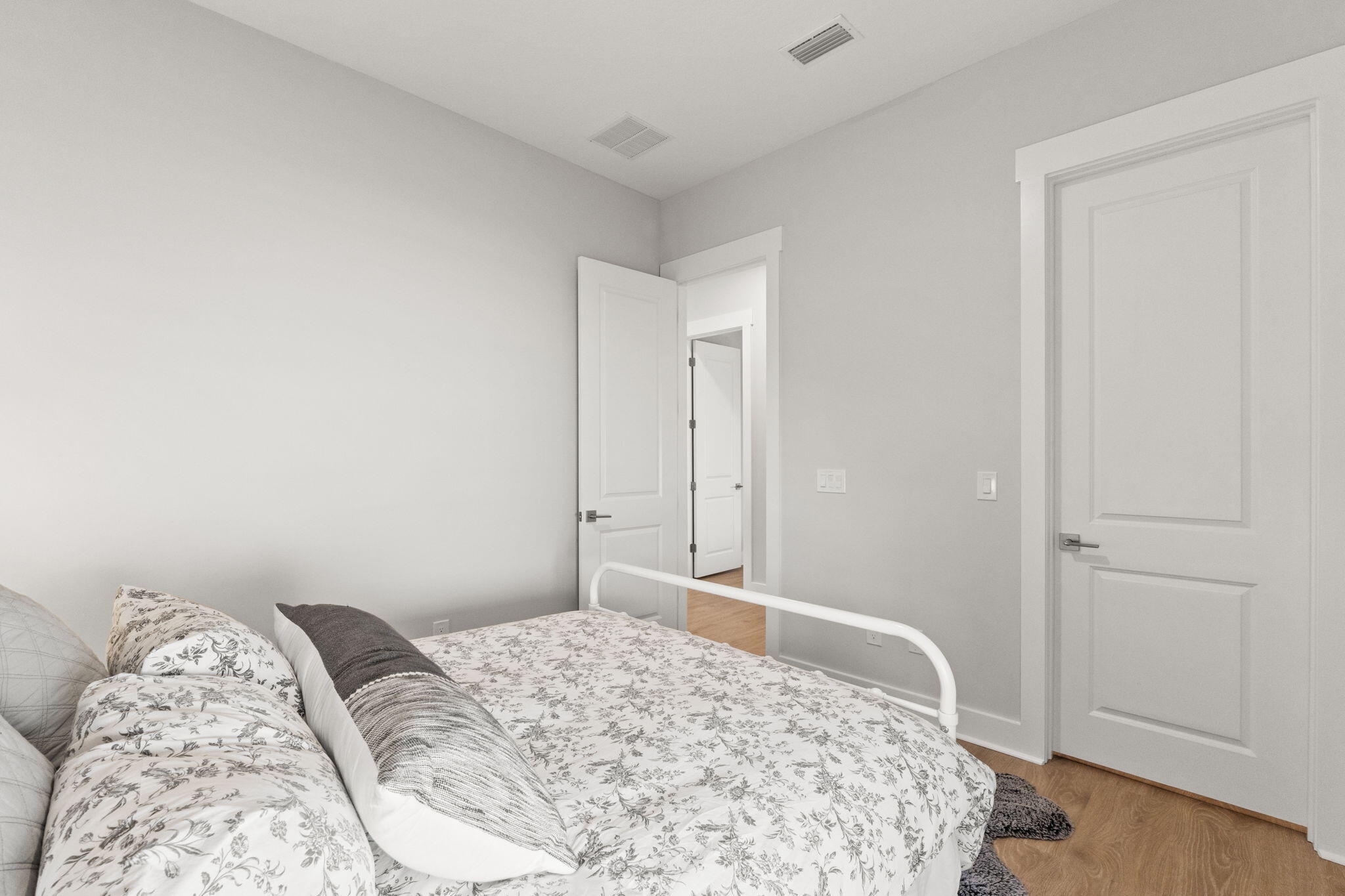 Breakwater at Ward Creed - Residential