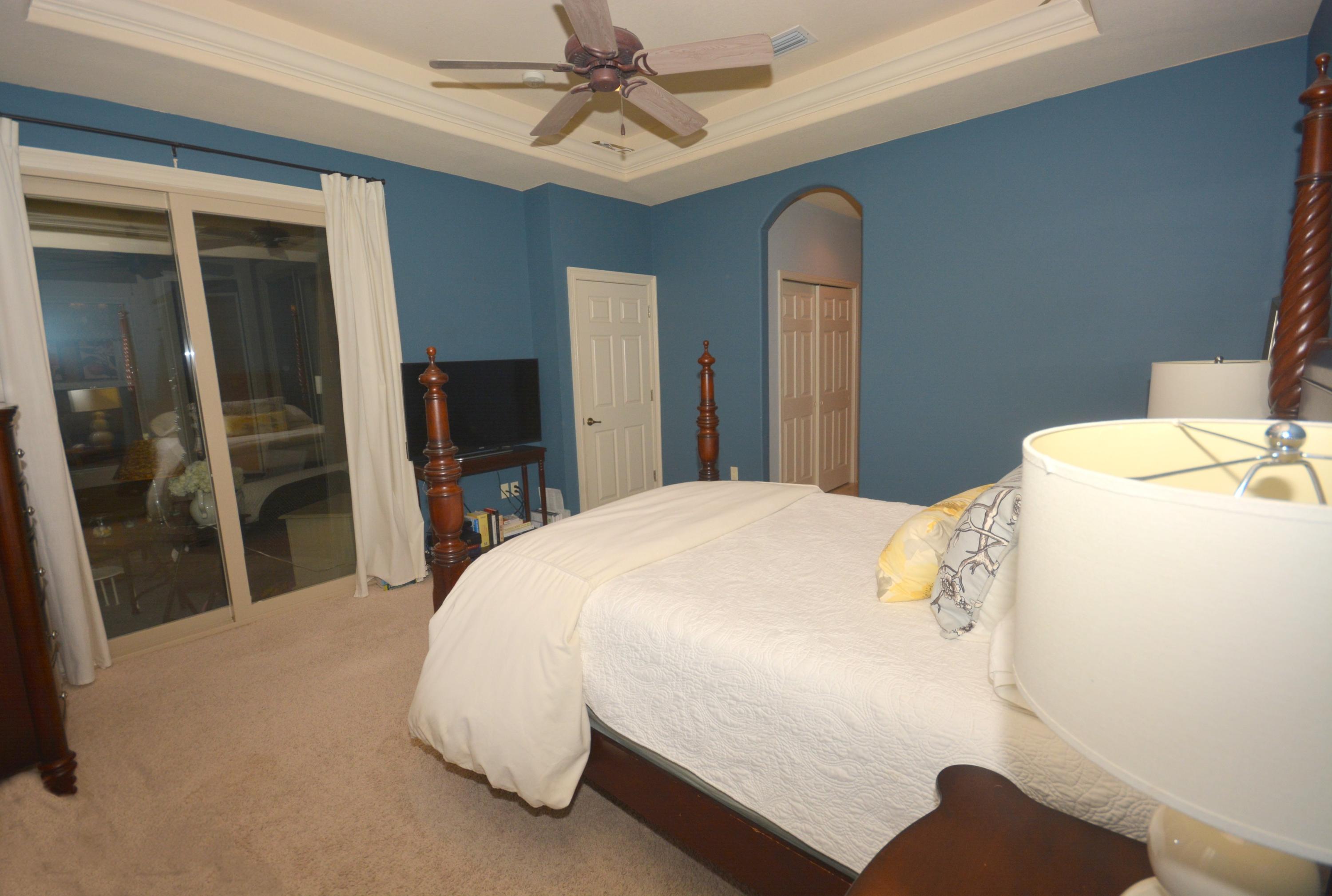 CHARDONNAY ESTATES - Residential