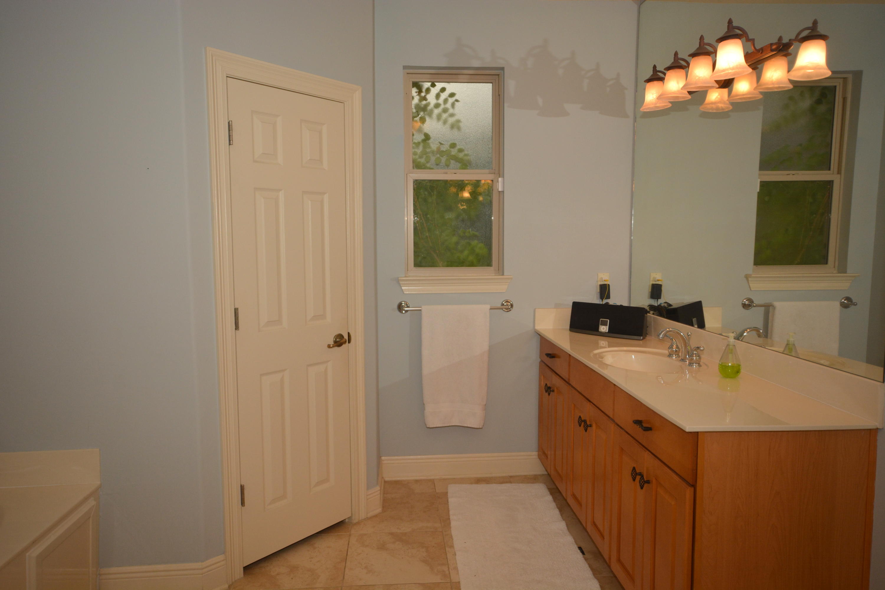 CHARDONNAY ESTATES - Residential