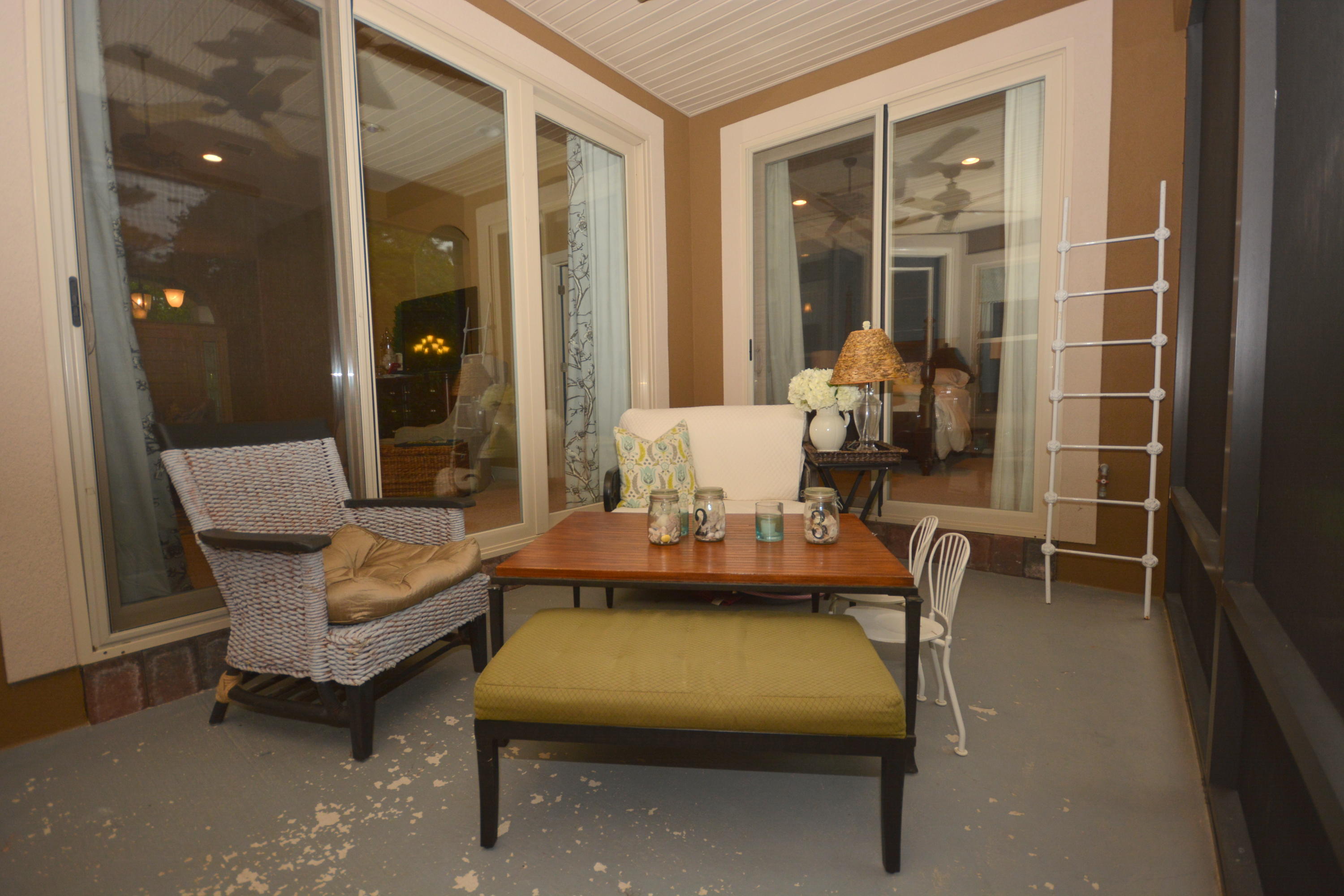 CHARDONNAY ESTATES - Residential