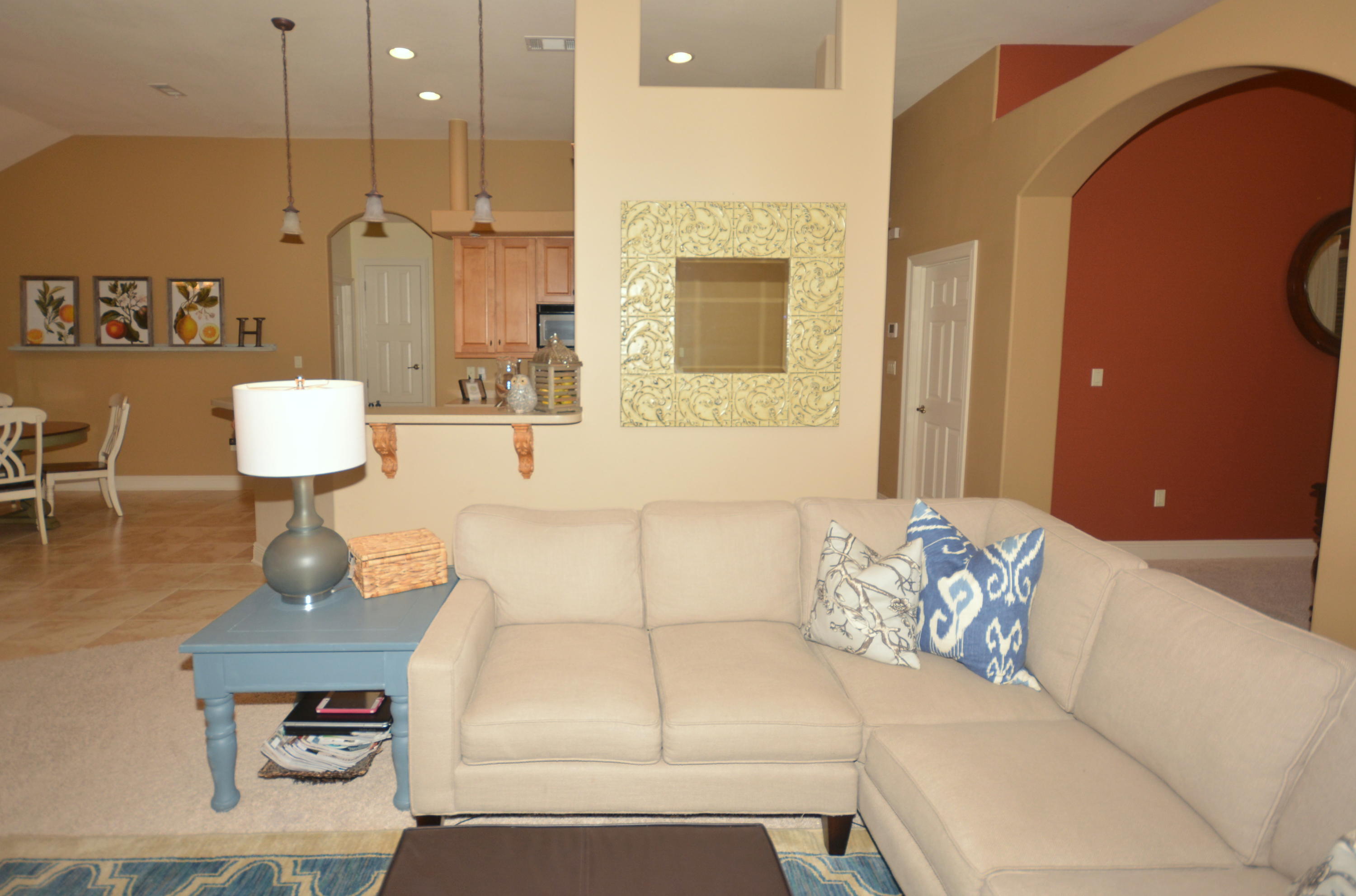 CHARDONNAY ESTATES - Residential