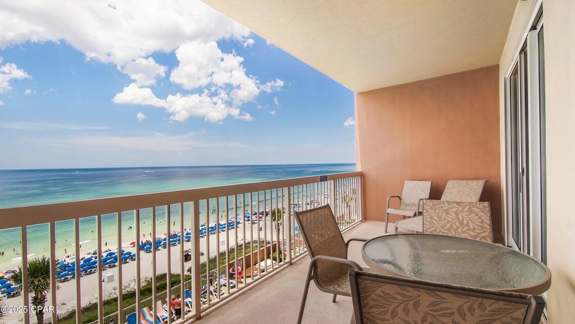 SUNRISE BEACH - Residential