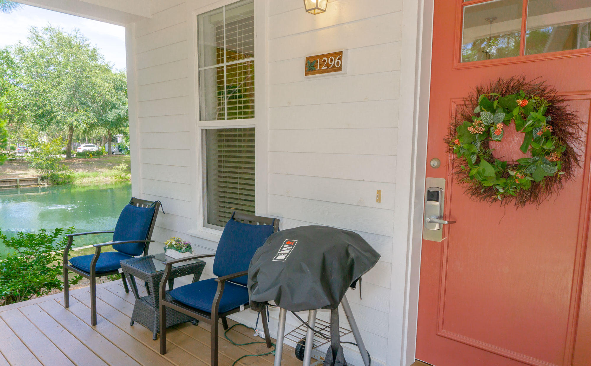 LAUREL GROVE - Residential