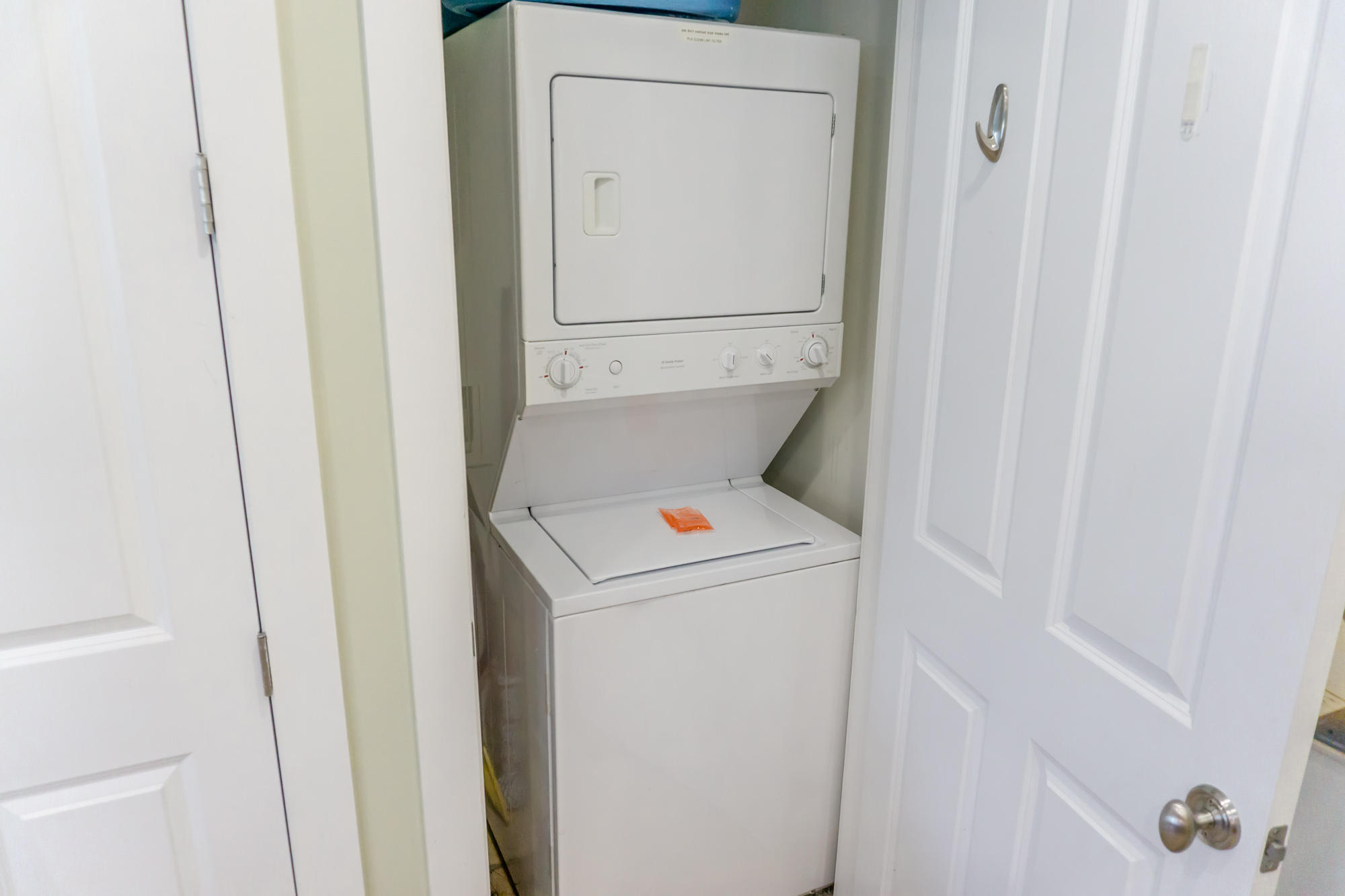 LAUREL GROVE - Residential