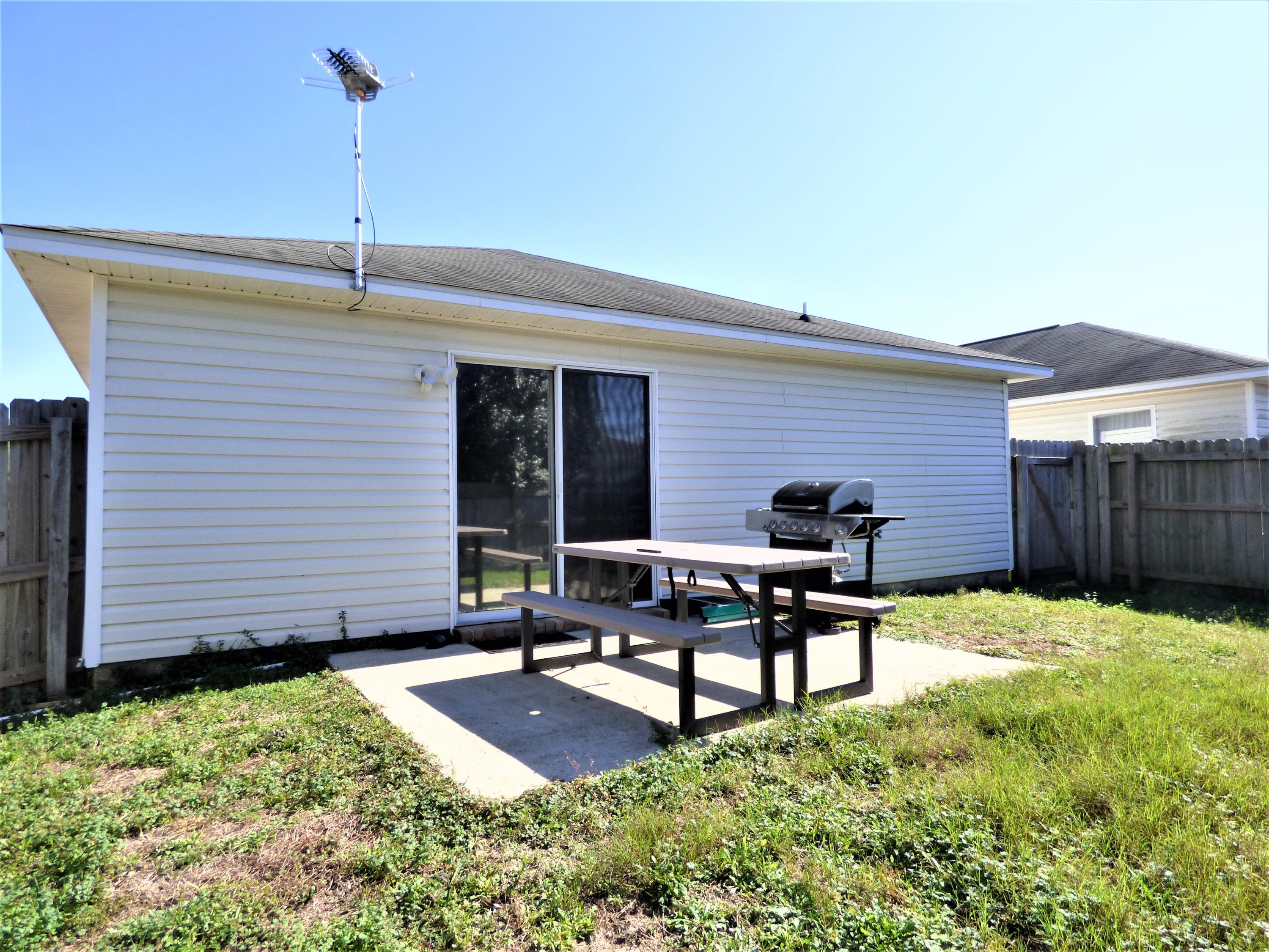 VINEYARD THE - Residential