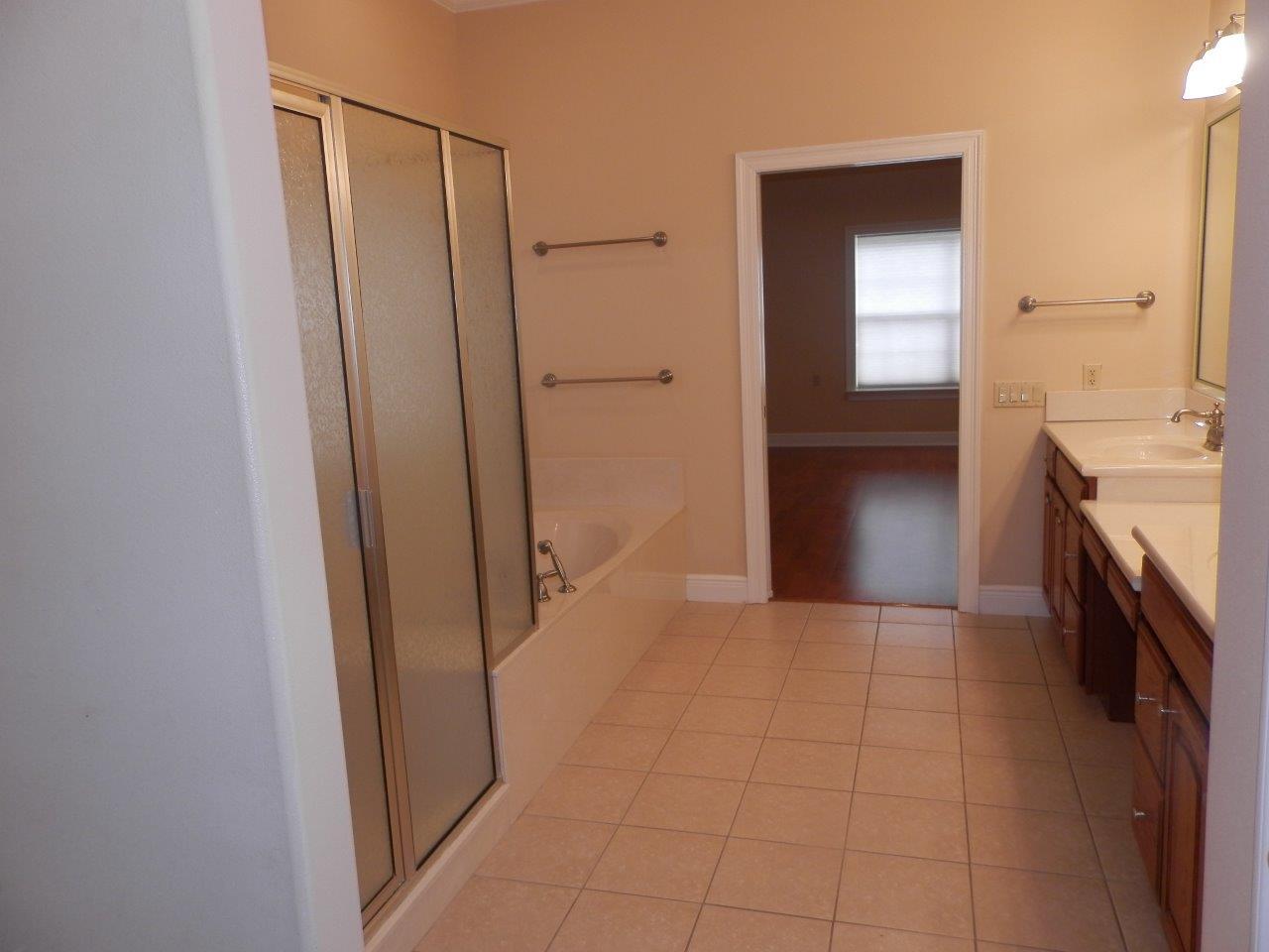 Beeson Bayou - Residential