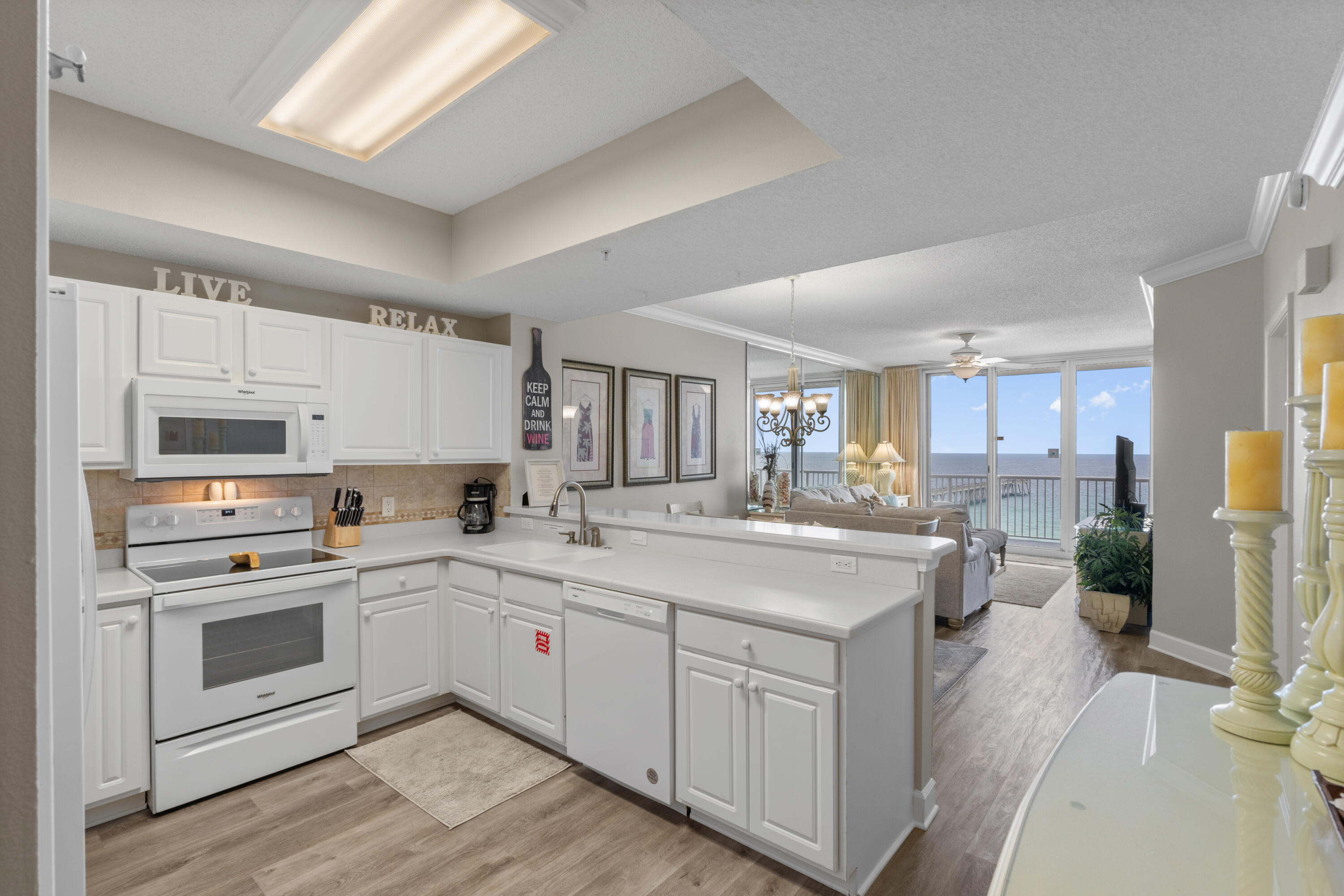 SUMMERWIND CONDOS - Residential