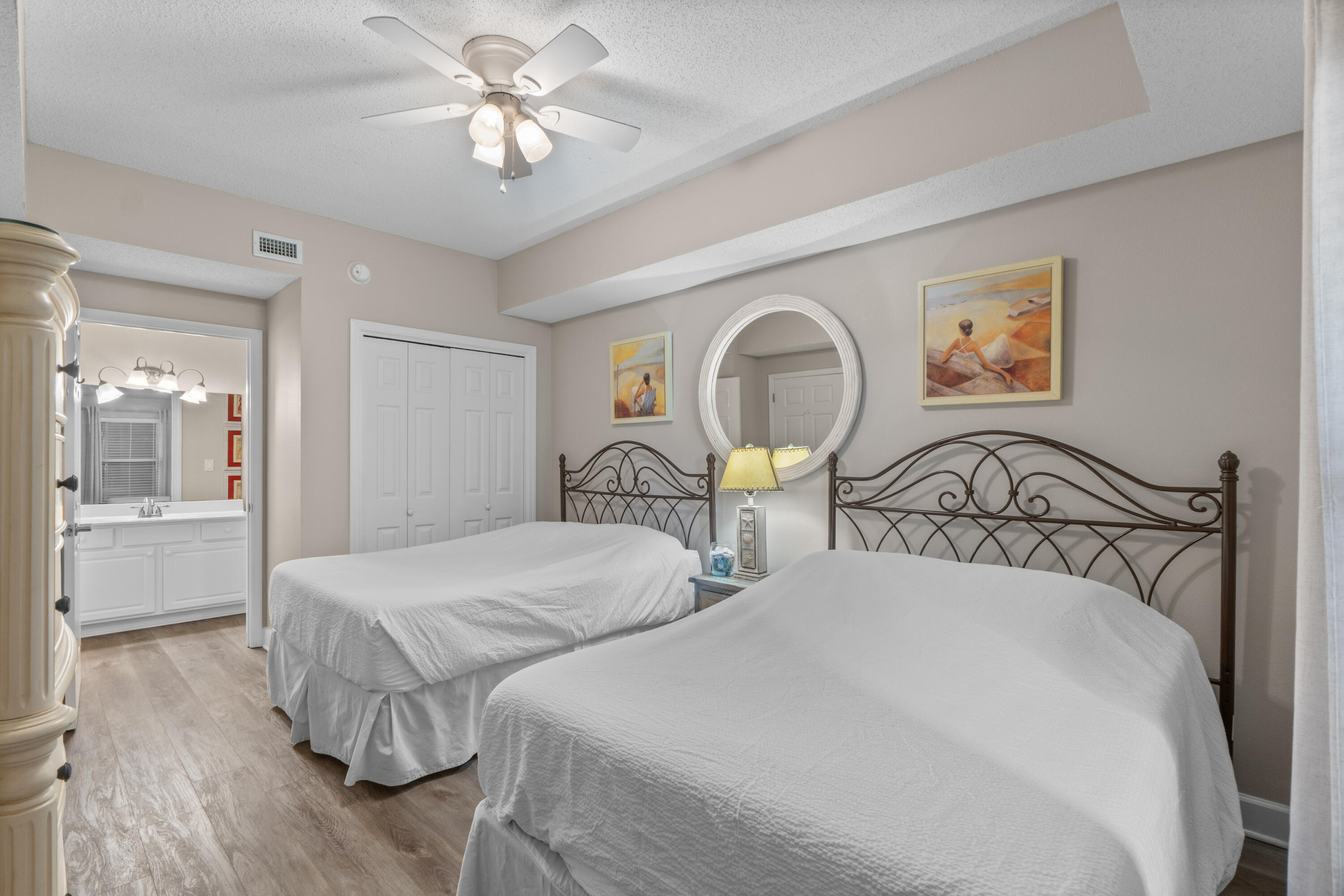 SUMMERWIND CONDOS - Residential