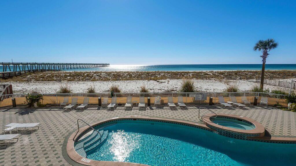 SUMMERWIND CONDOS - Residential