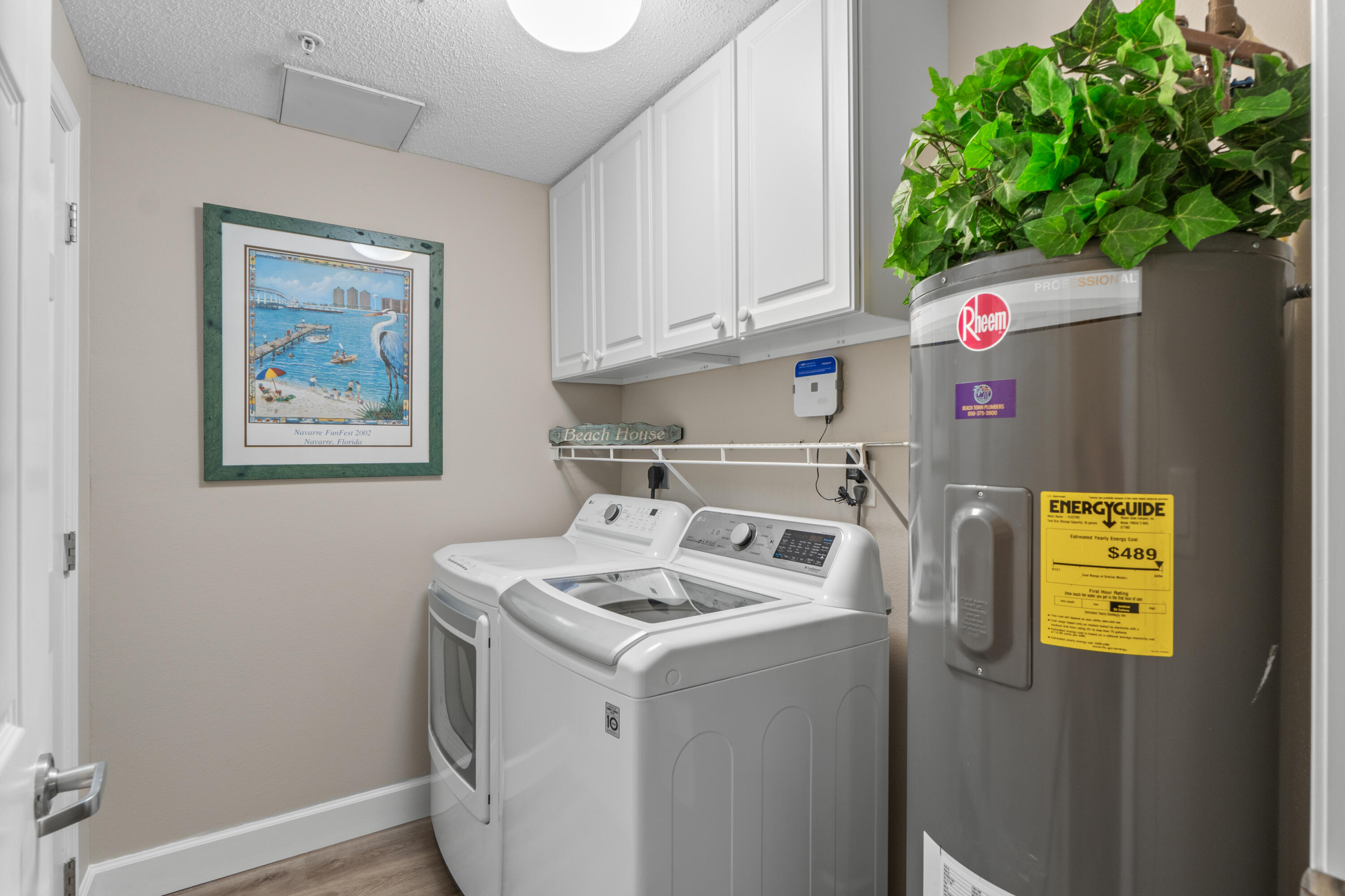 SUMMERWIND CONDOS - Residential