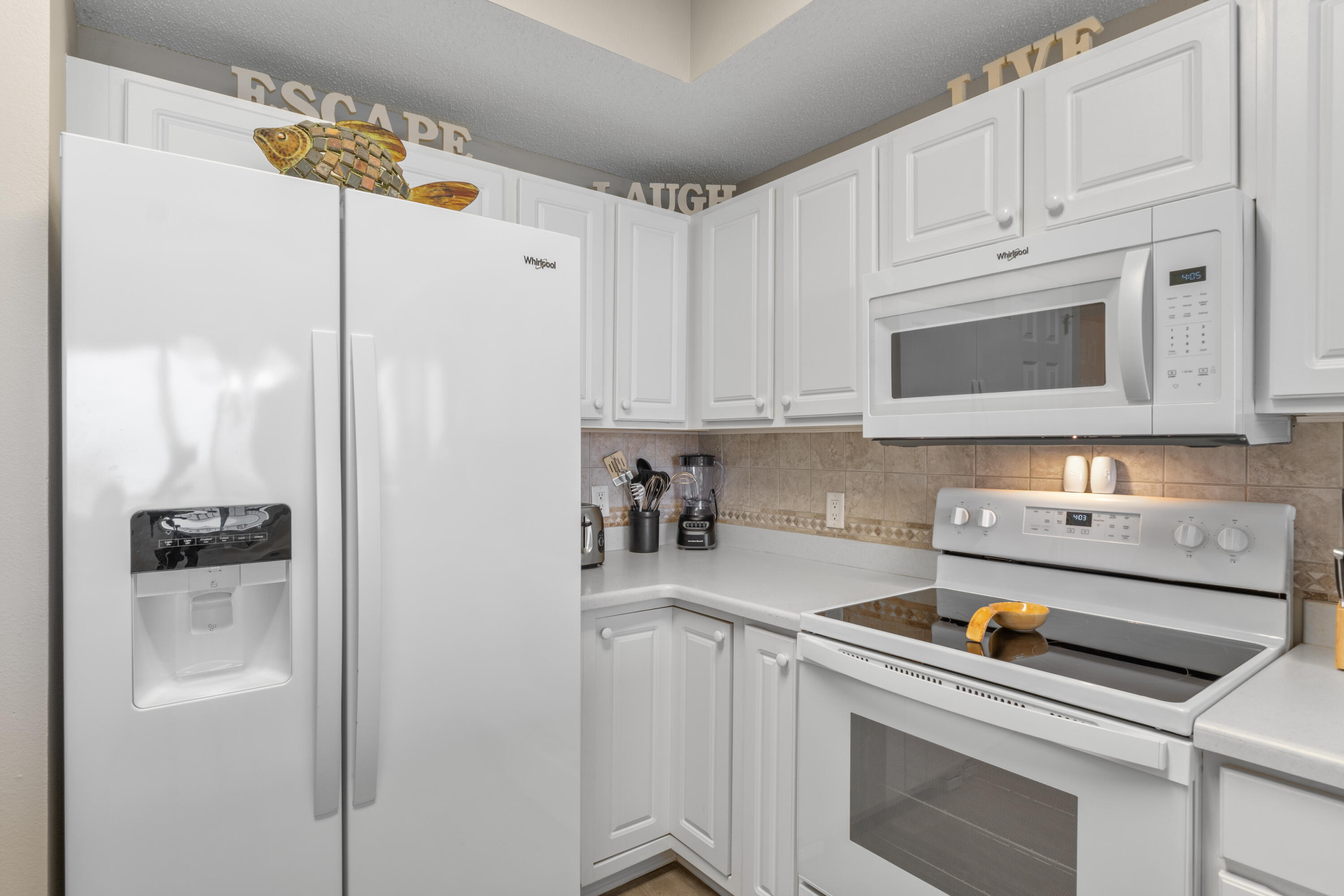 SUMMERWIND CONDOS - Residential