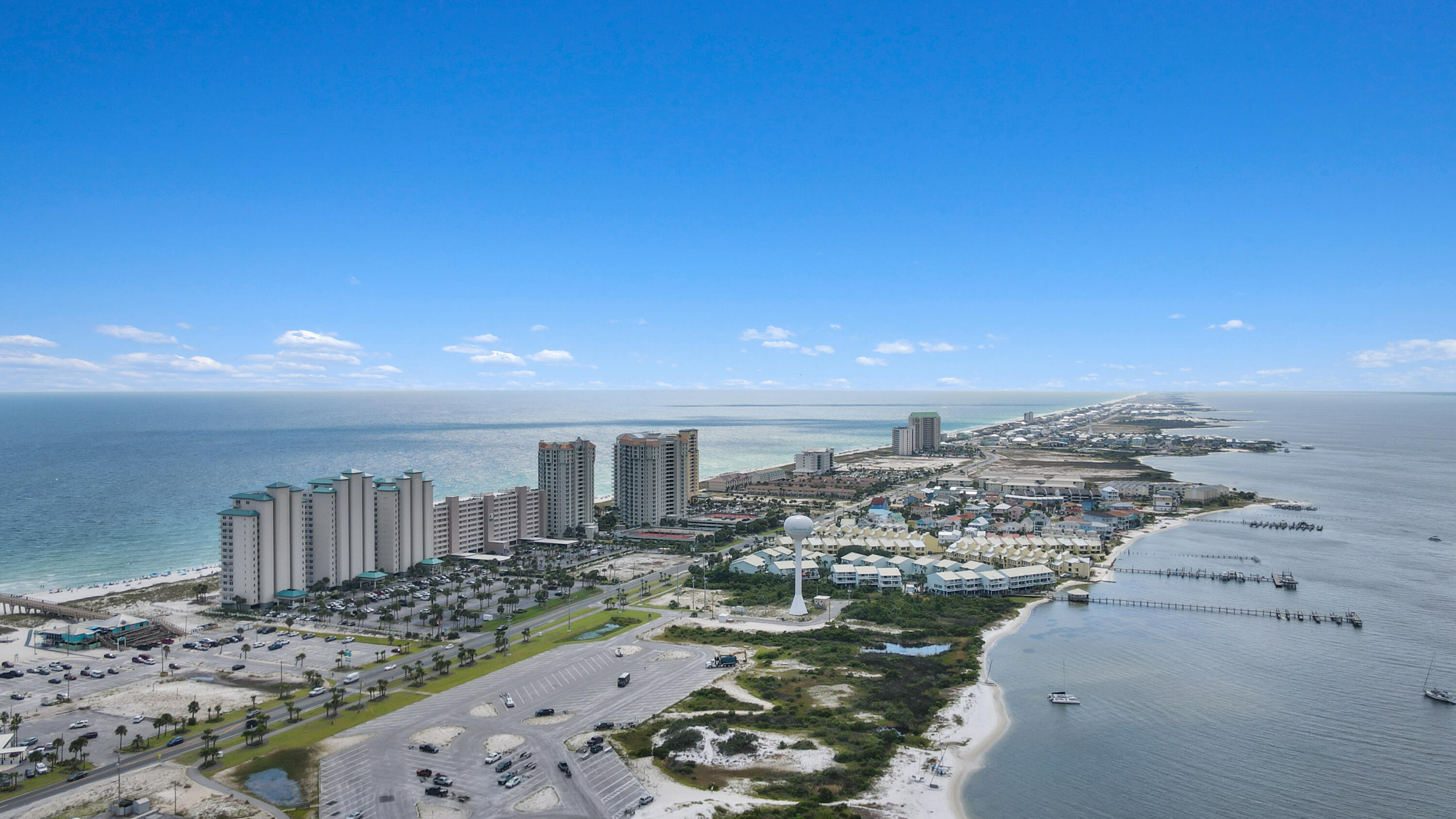 SUMMERWIND CONDOS - Residential