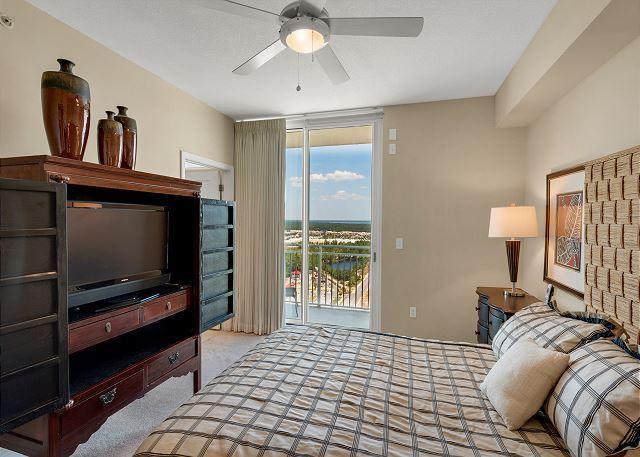 AQUA Beachside Resort - Residential