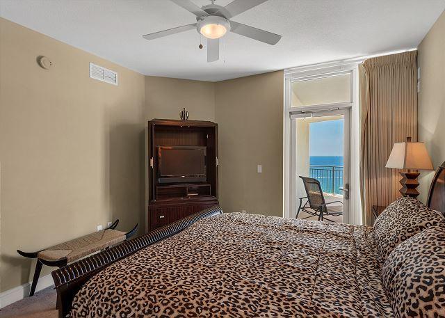 AQUA Beachside Resort - Residential