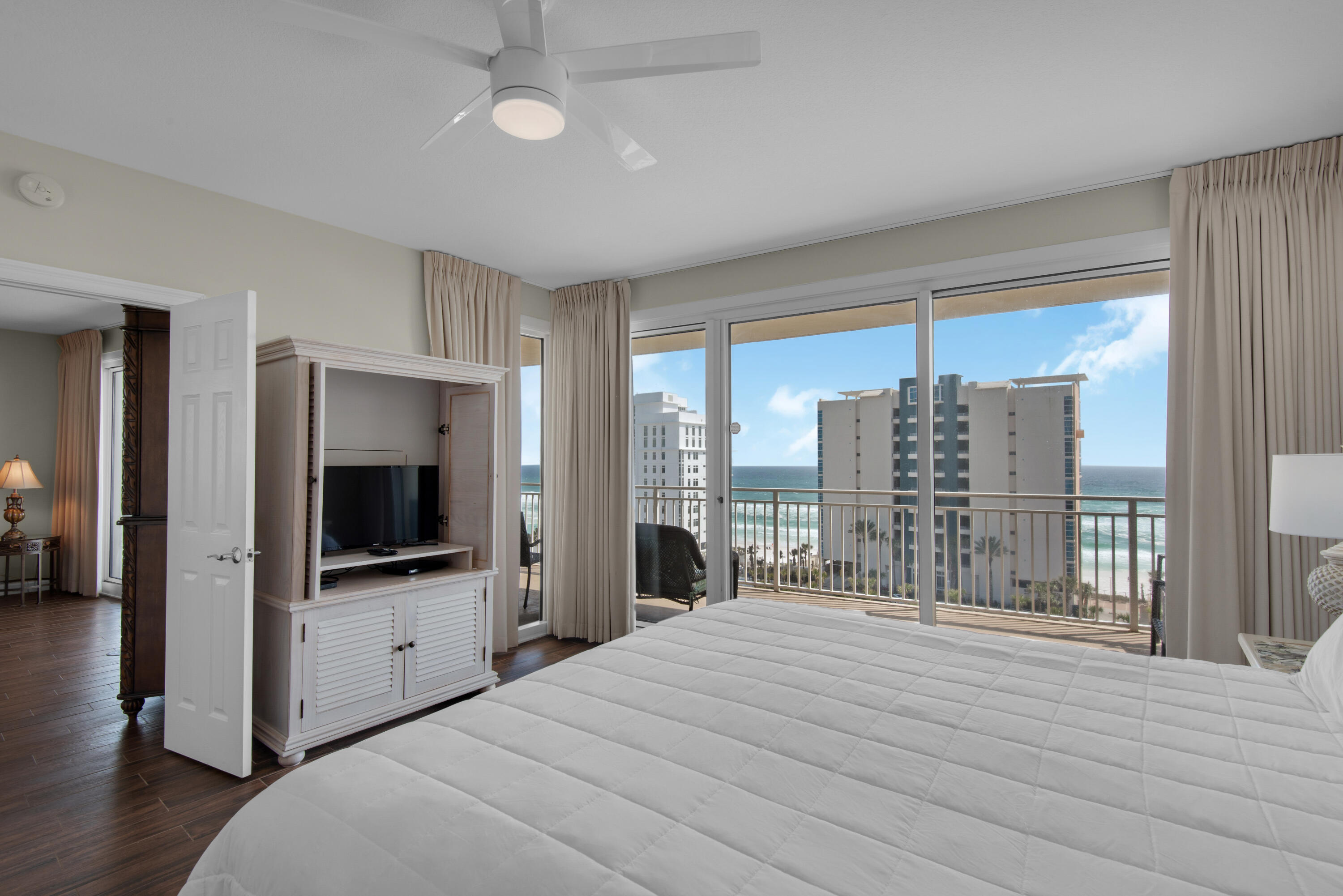 STERLING SHORES - Residential