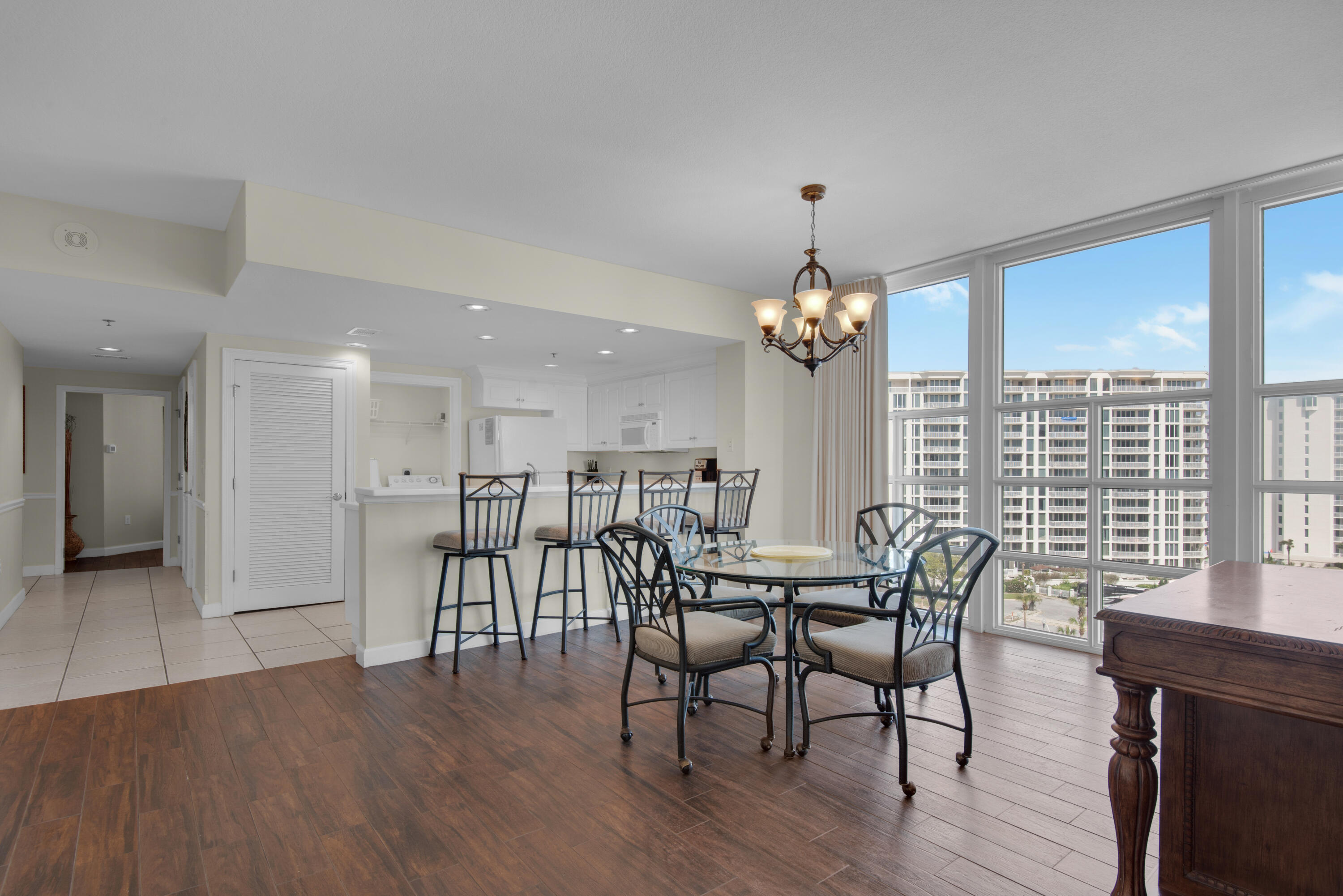 STERLING SHORES - Residential