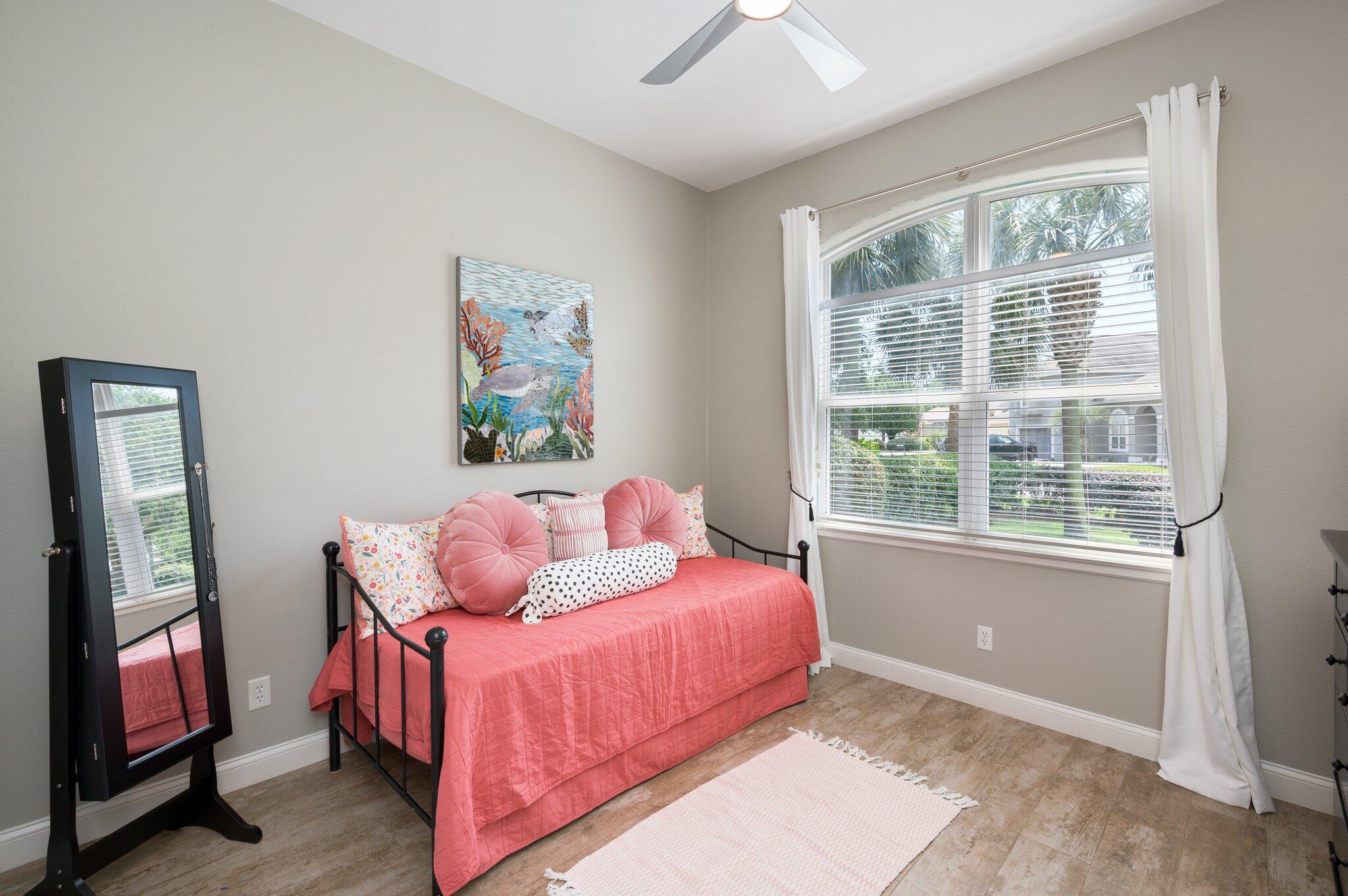 EMERALD LAKES PH 2 - Residential