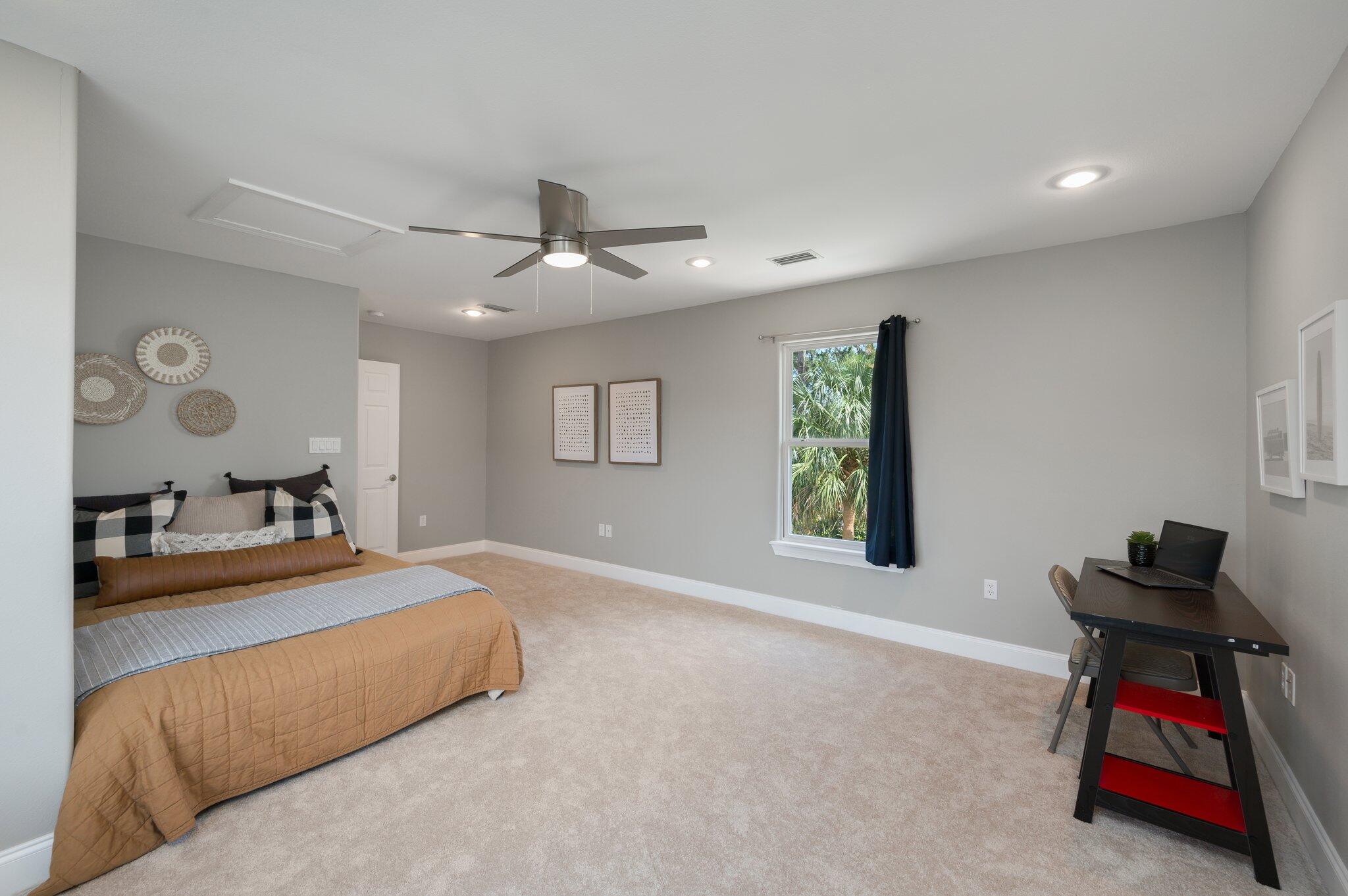 EMERALD LAKES PH 2 - Residential