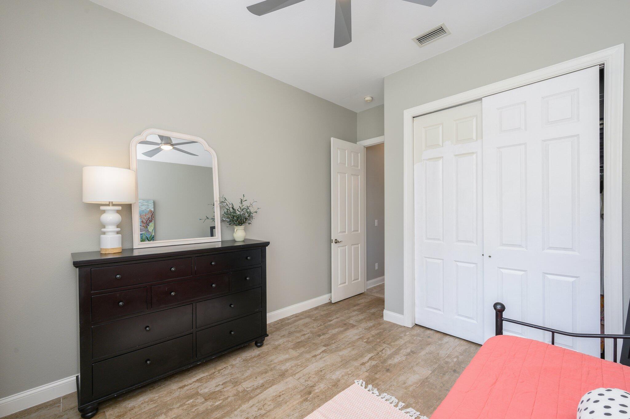 EMERALD LAKES PH 2 - Residential