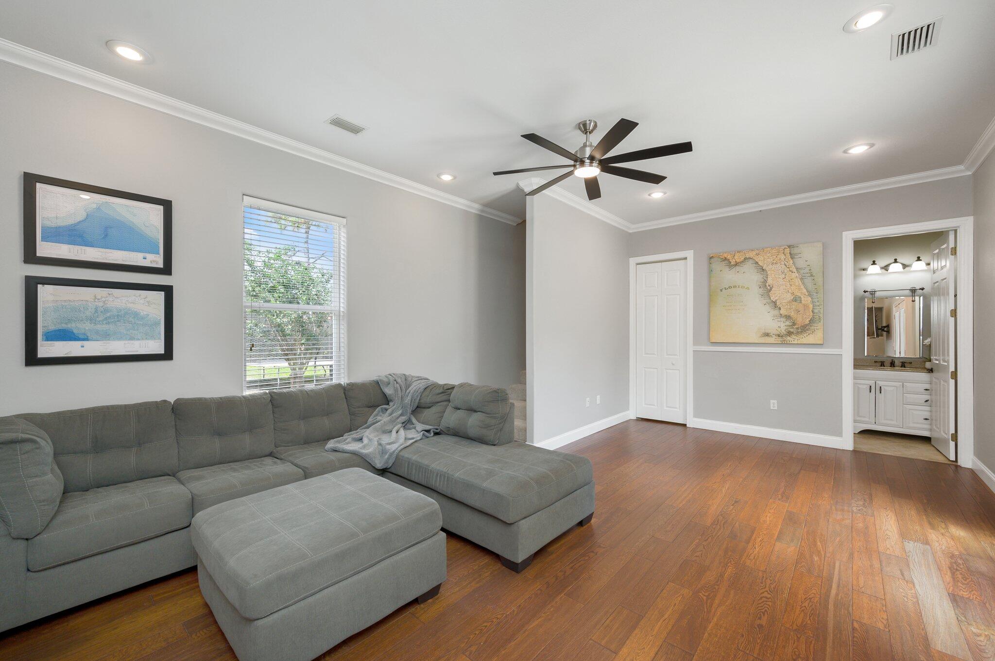 EMERALD LAKES PH 2 - Residential