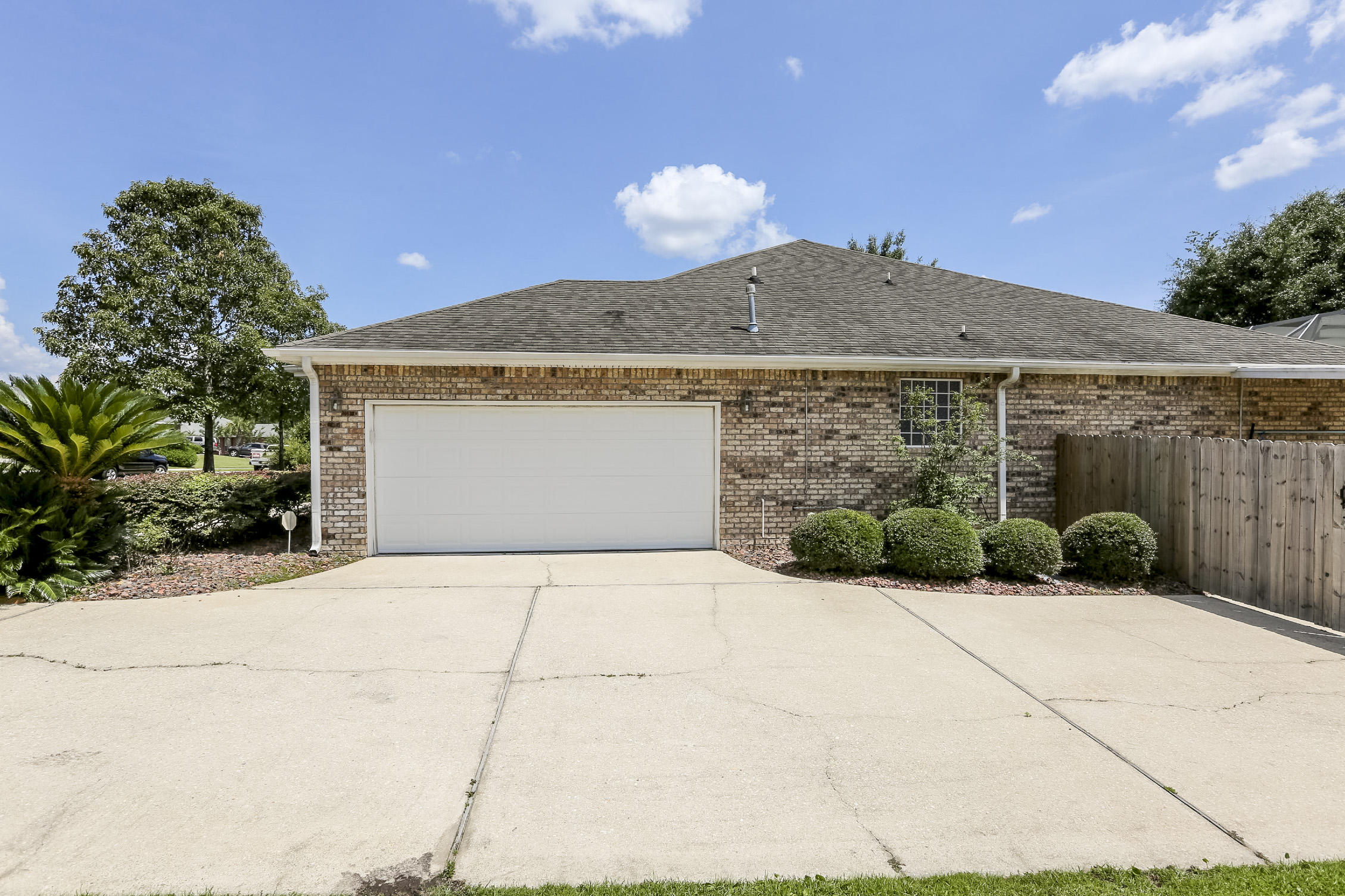 SILVER OAKS PH II - Residential