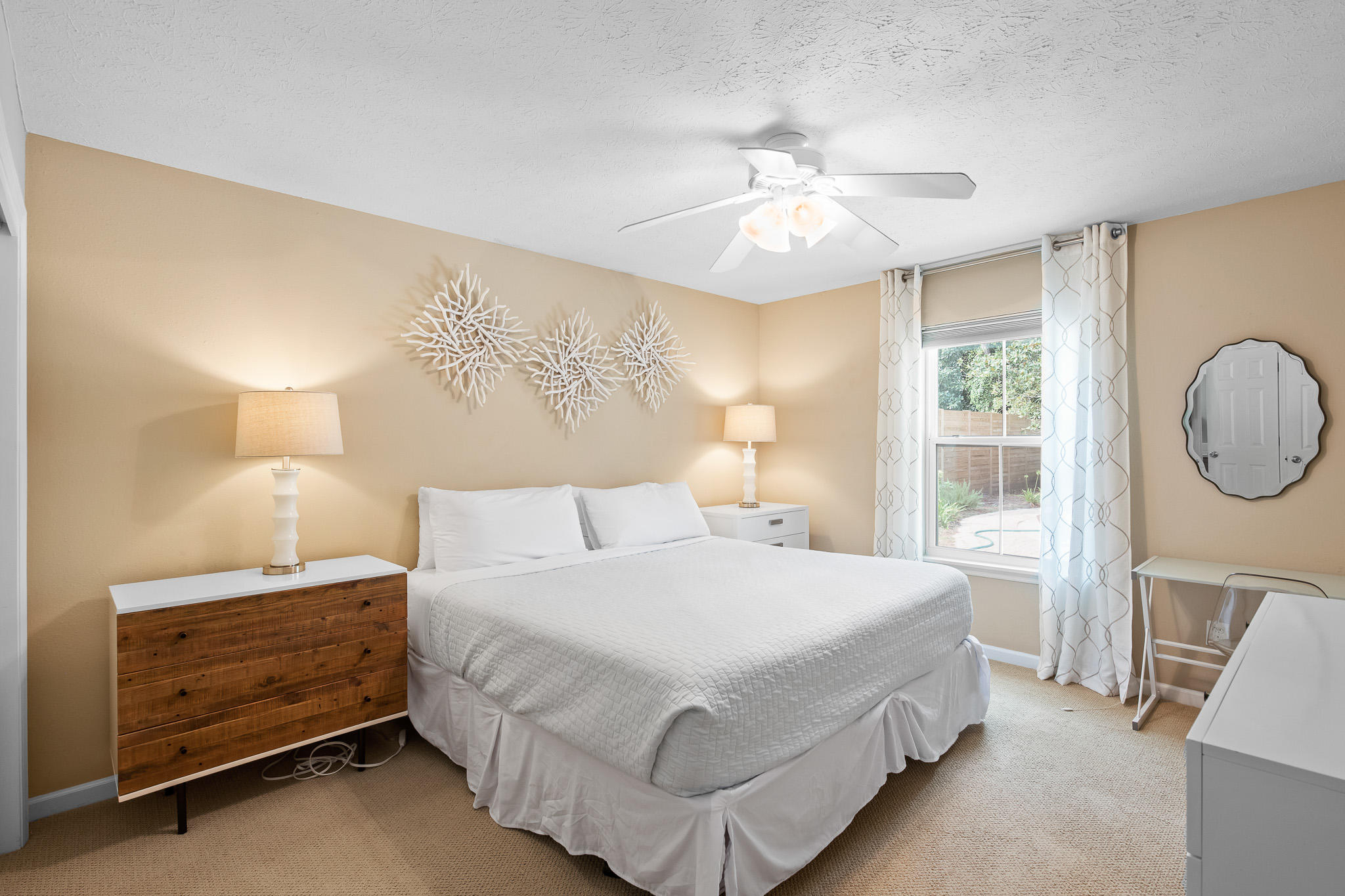 SEAGROVE SHORES 4TH ADD - Residential